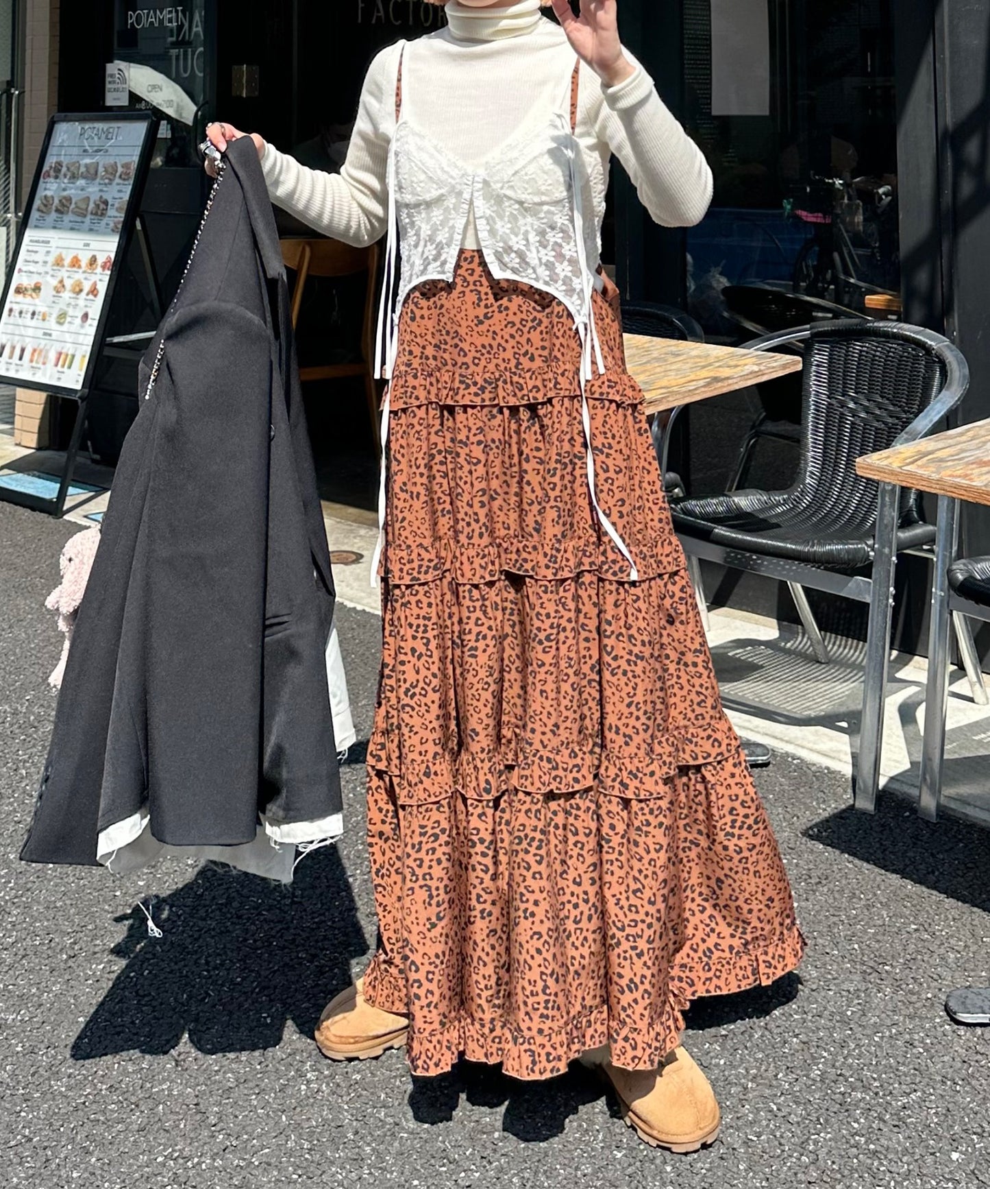 フリルティアードキャミワンピ【ブラウン系】