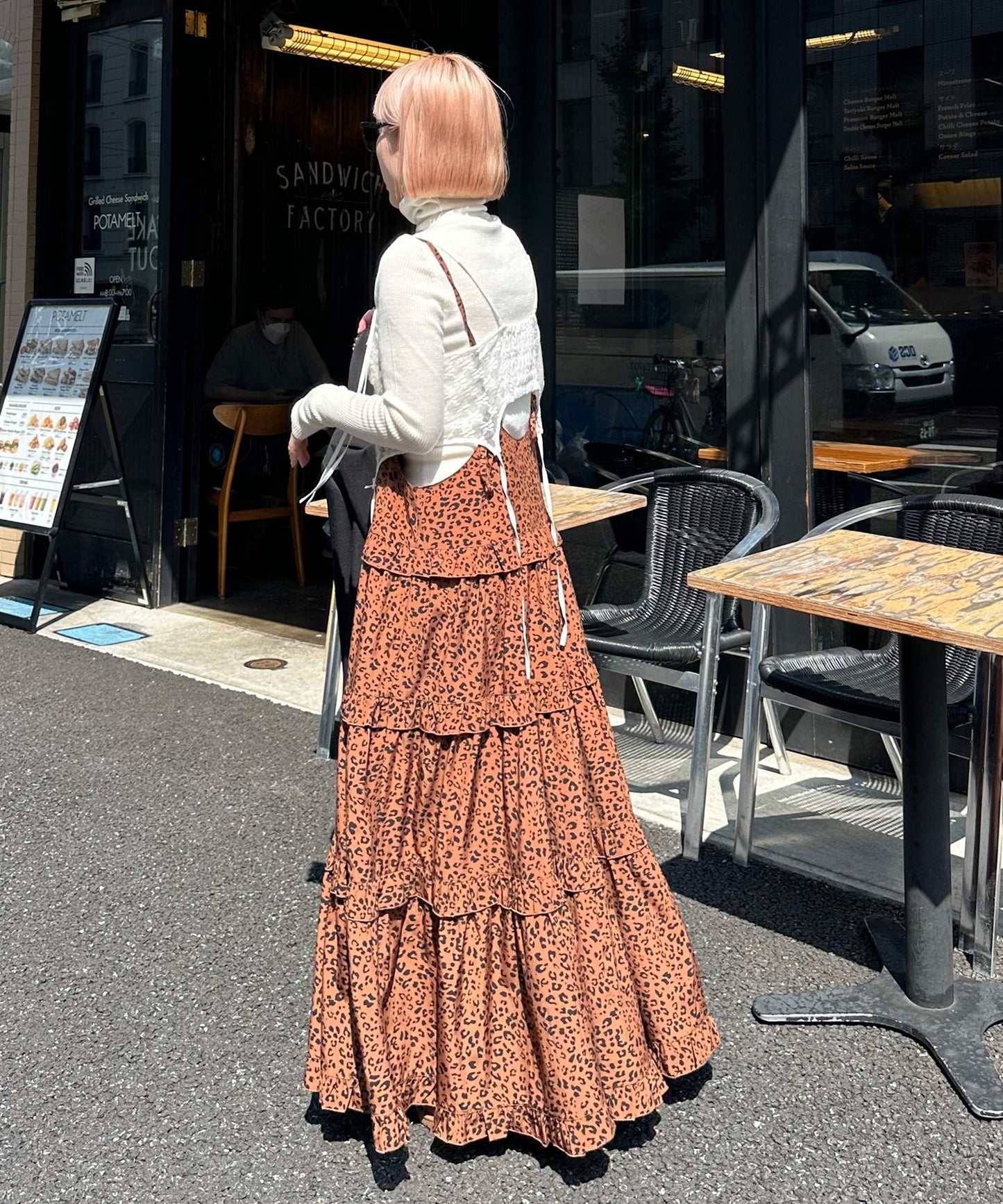 フリルティアードキャミワンピ【ブラウン系】