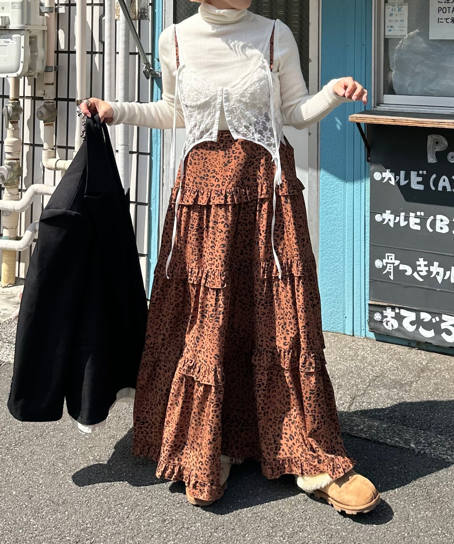 フリルティアードキャミワンピ【ブラウン系】