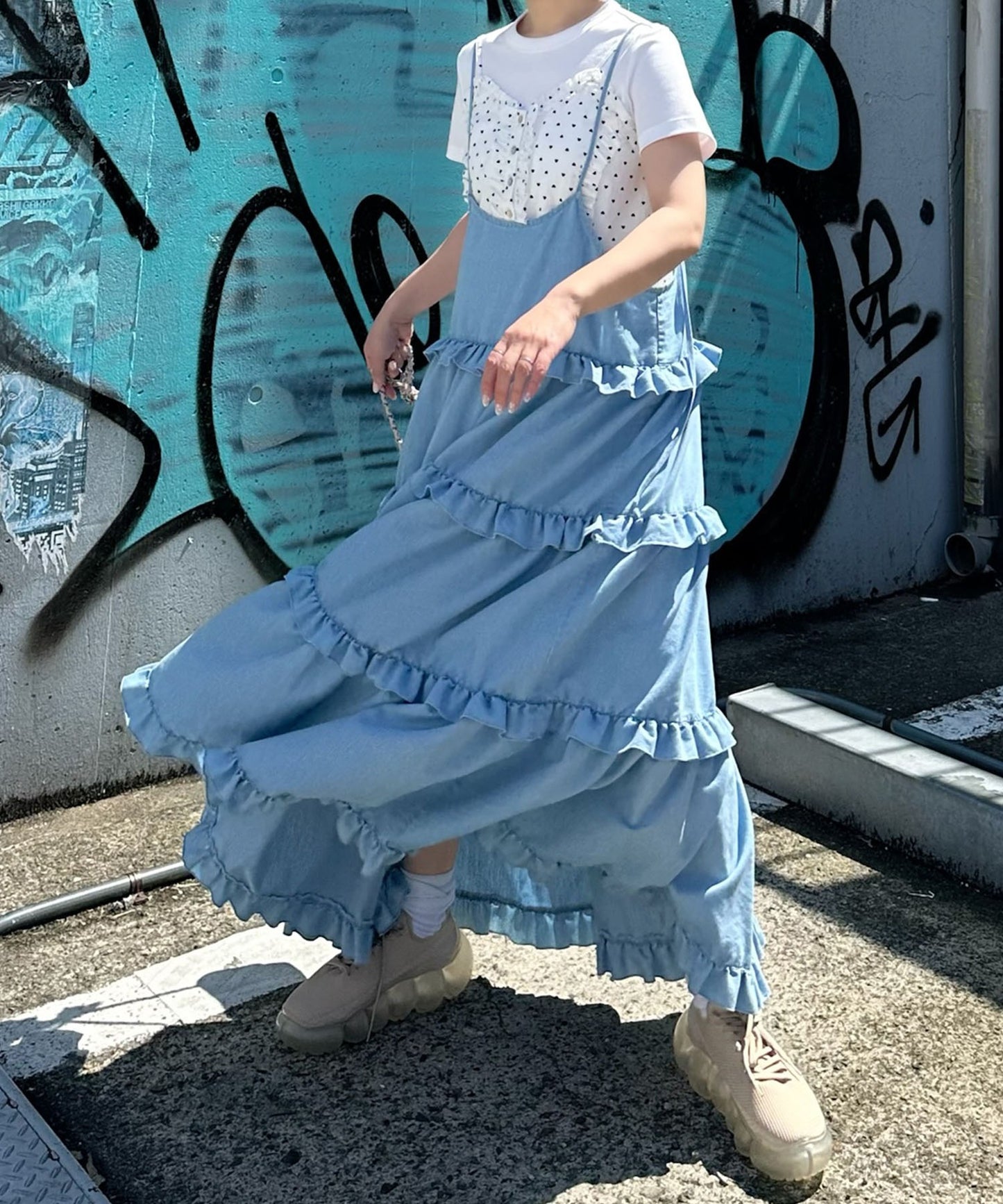 フリルティアードキャミワンピ【サックスブルー】