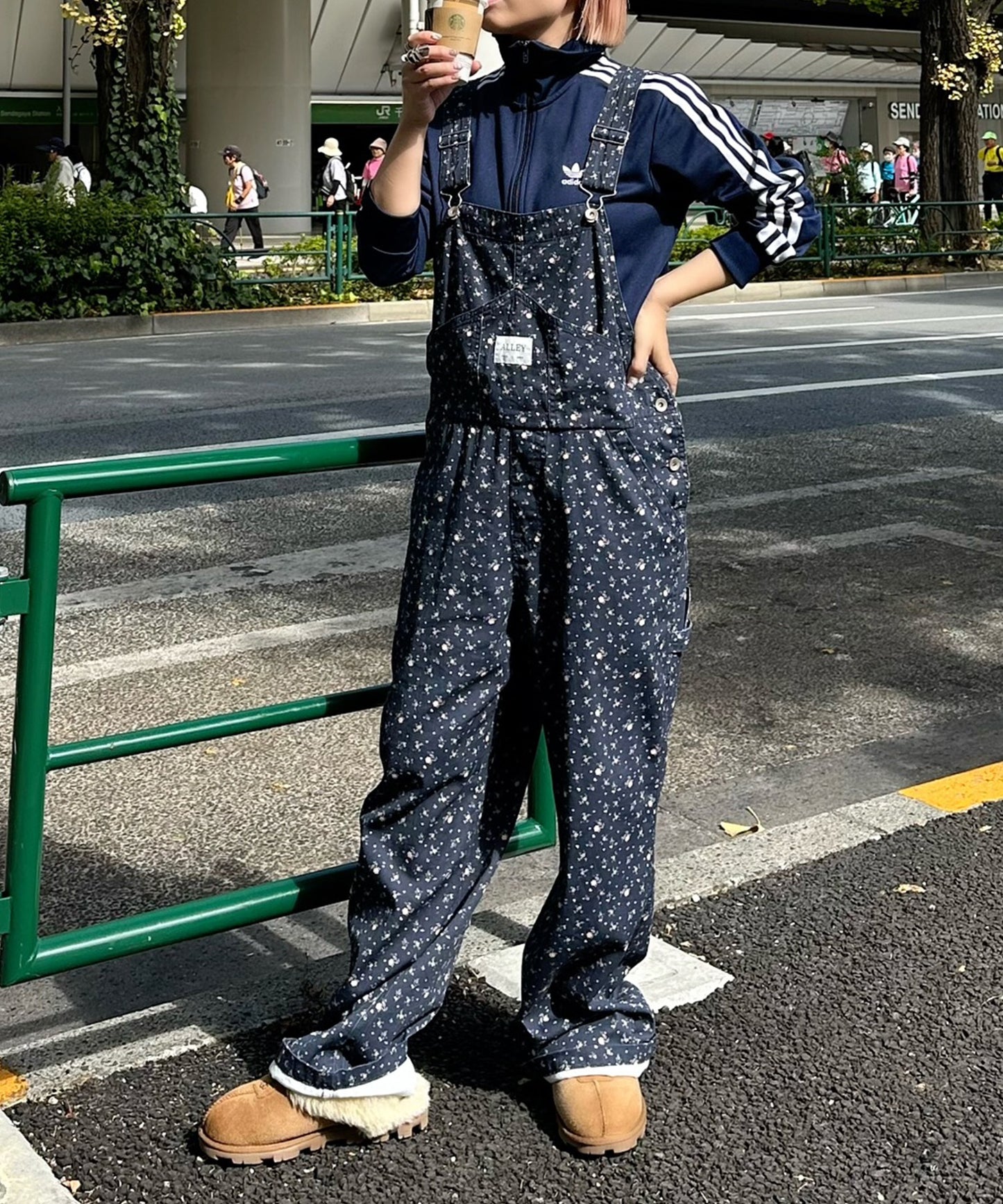 いろんな柄サロペット【ネイビー】