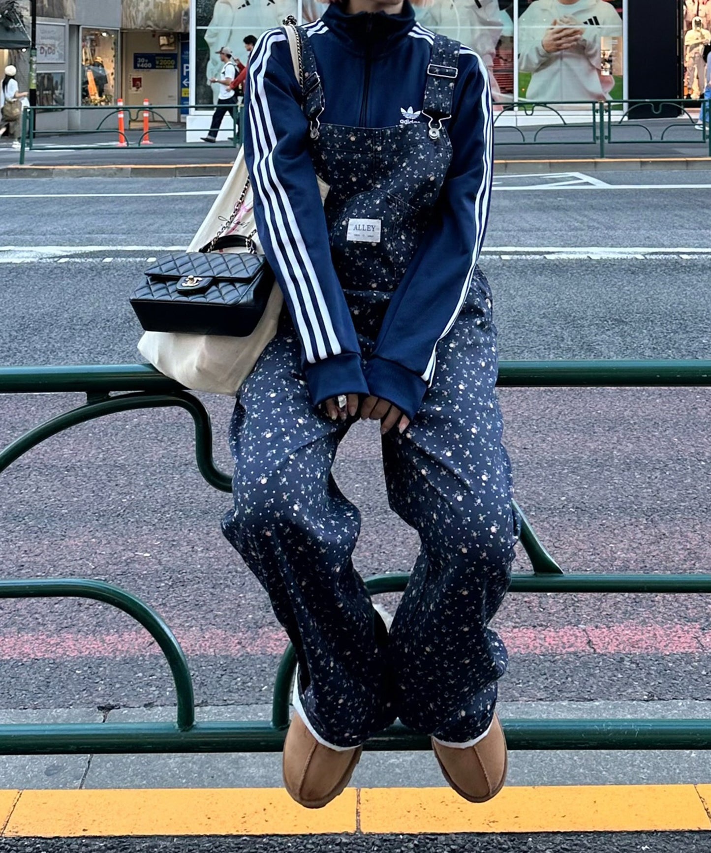 いろんな柄サロペット【ネイビー】