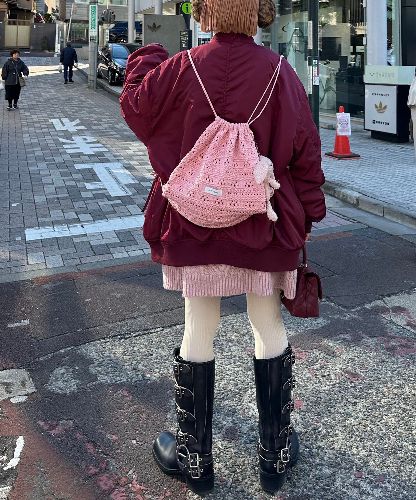 カギ針あみニット巾着リュック【ピンク】