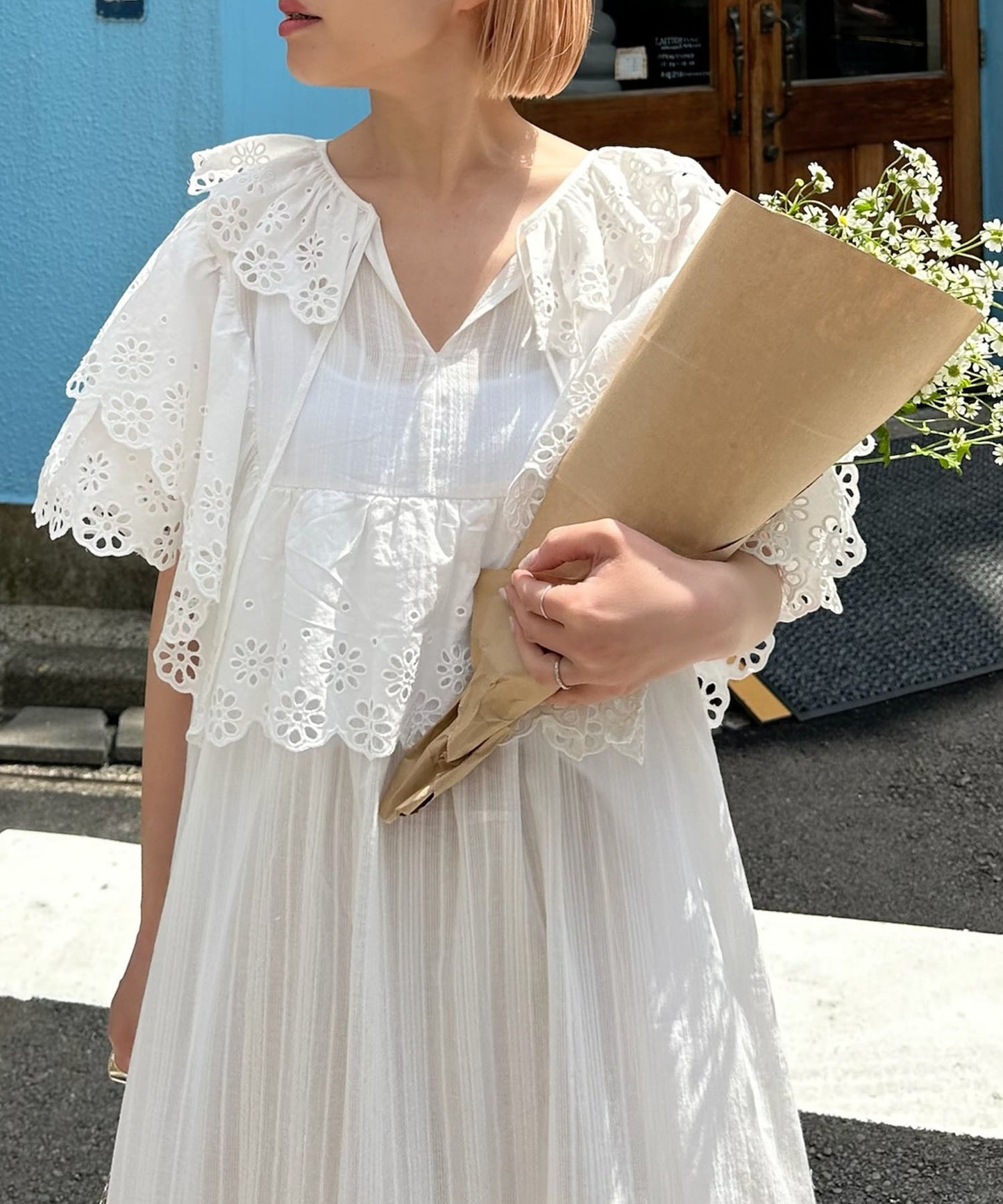 レースどっさり半袖ワンピース【ホワイト】