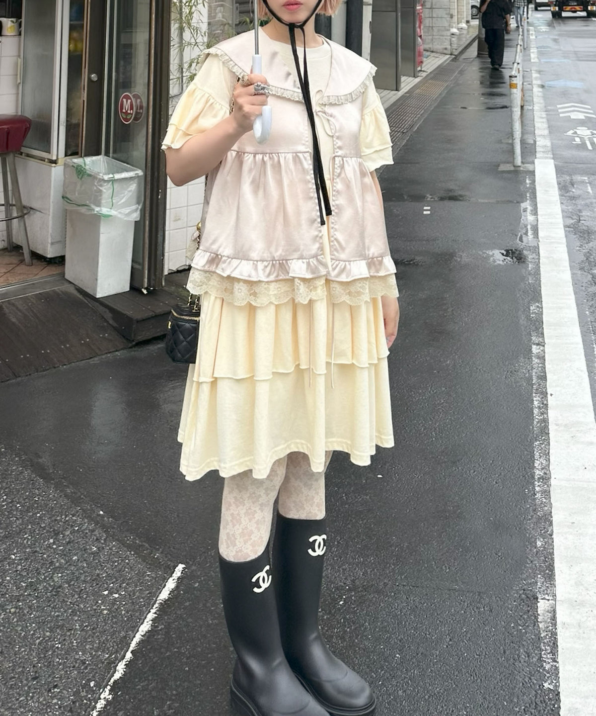 【復刻！】半袖になったフリフリカットワンピ【オフホワイト】