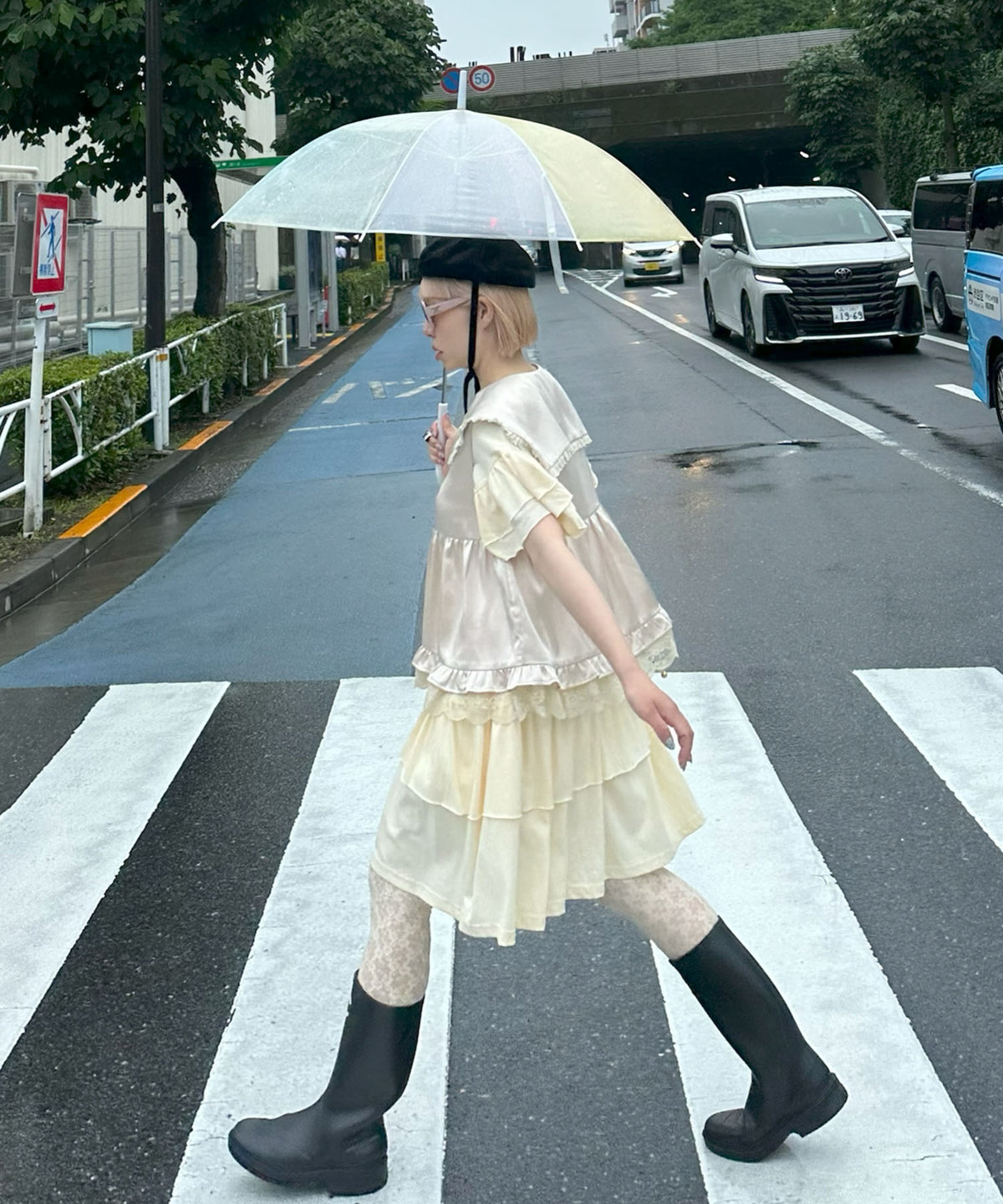 【復刻！】半袖になったフリフリカットワンピ【オフホワイト】