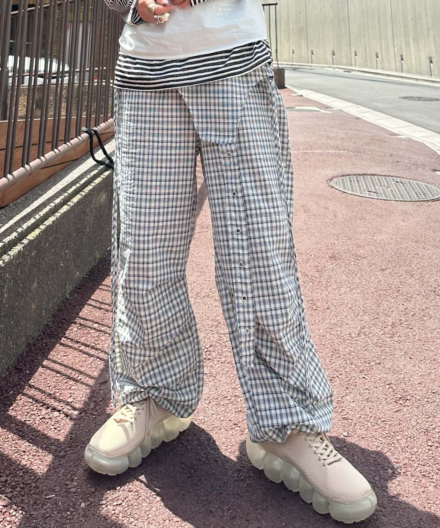 チェックタックタックパラシュートパンツ【オフホワイト】