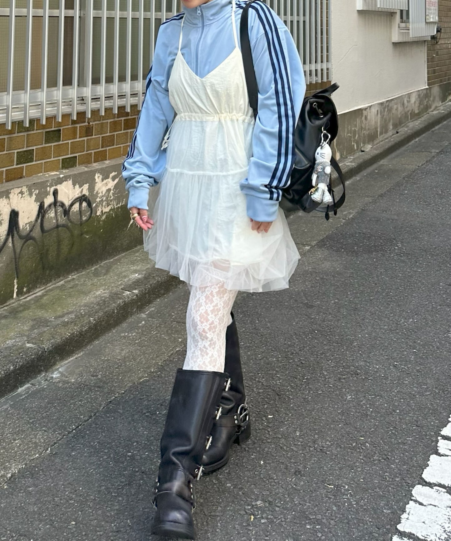 マルチウェイ過ぎるチュールコルセットワンピ【オフホワイト】