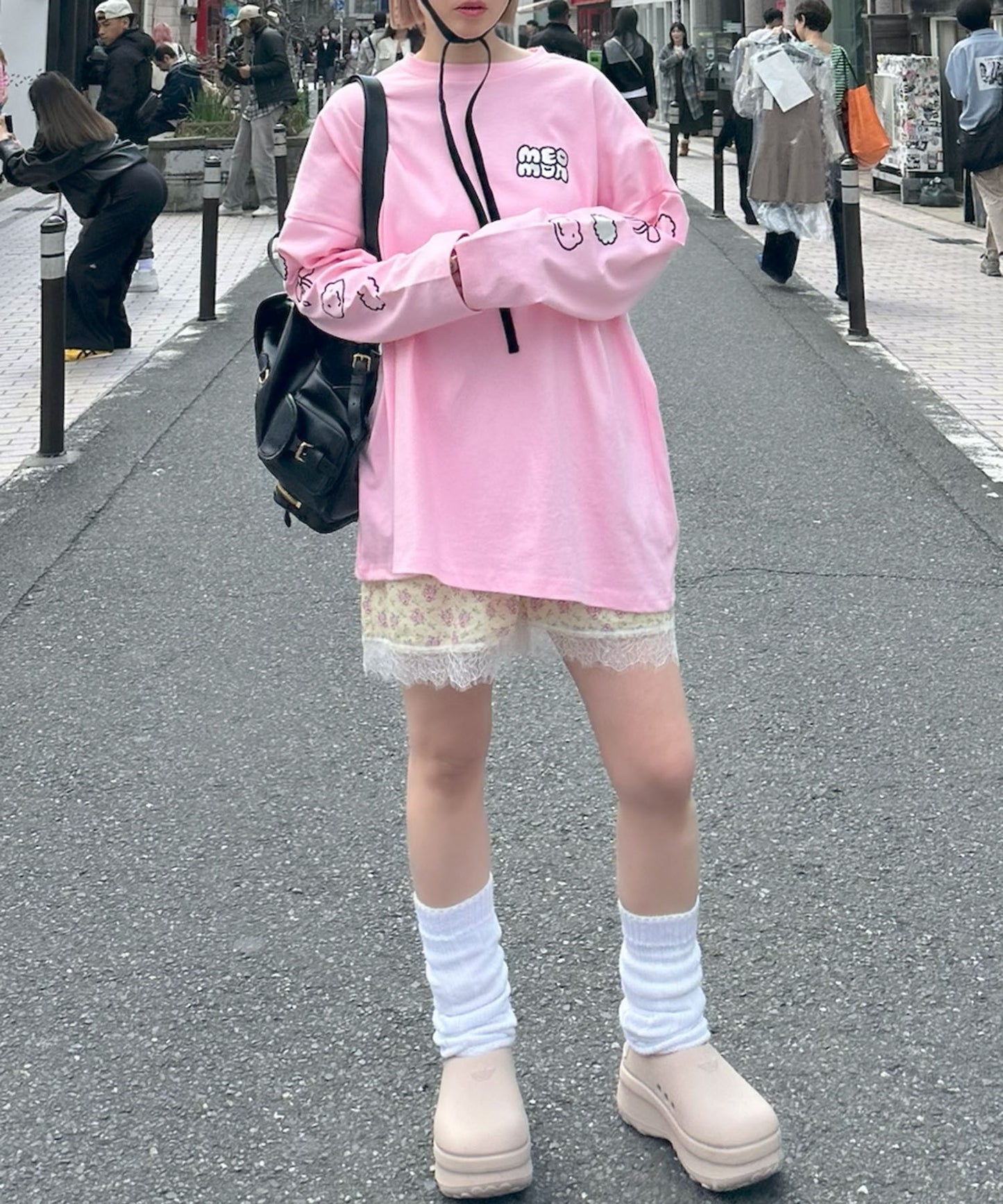【にゃんにゃんモンスターズ×ALLEY TOKYO】BIGロンT