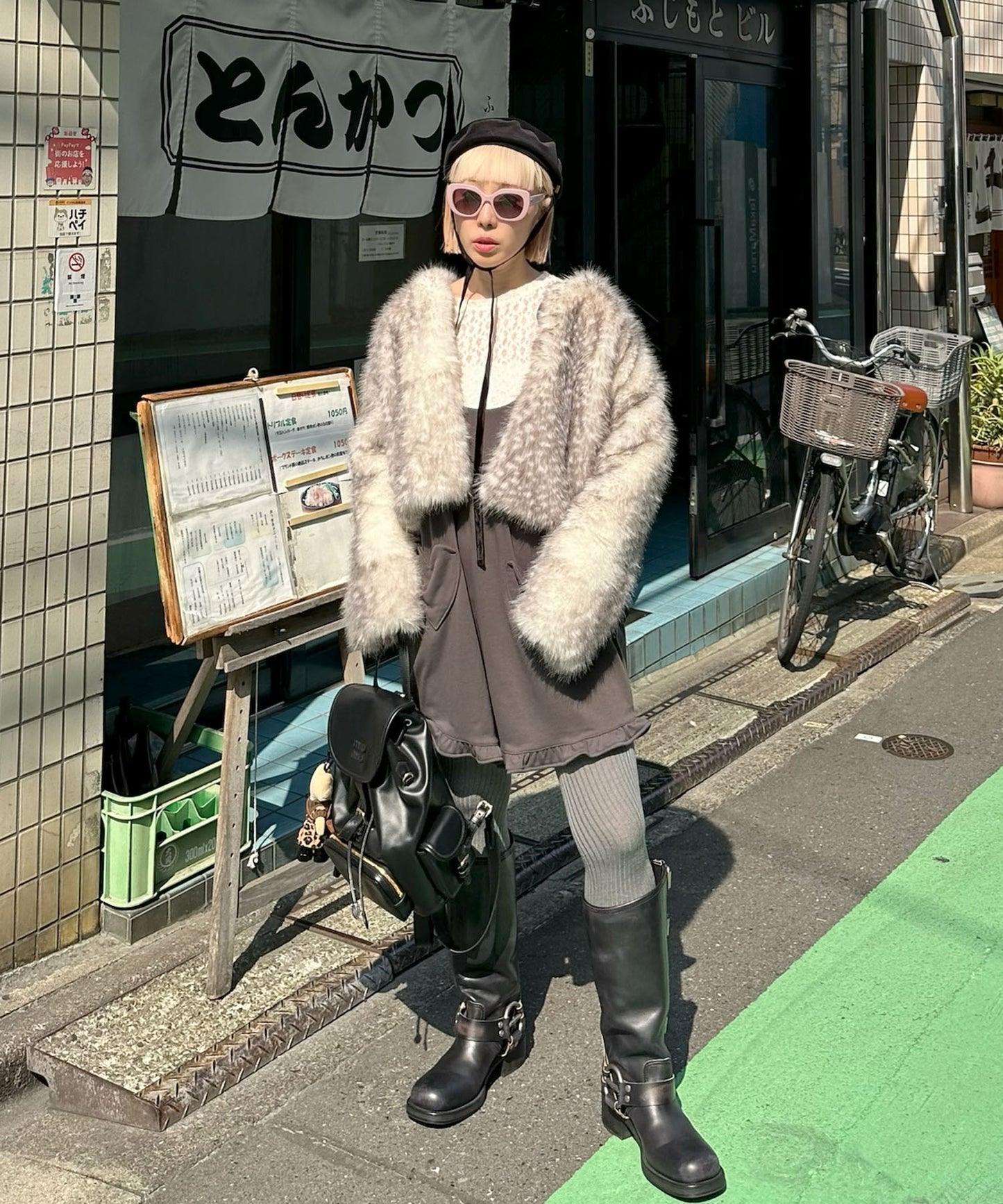 ふわっふわの鹿柄ブルゾン【グレー】