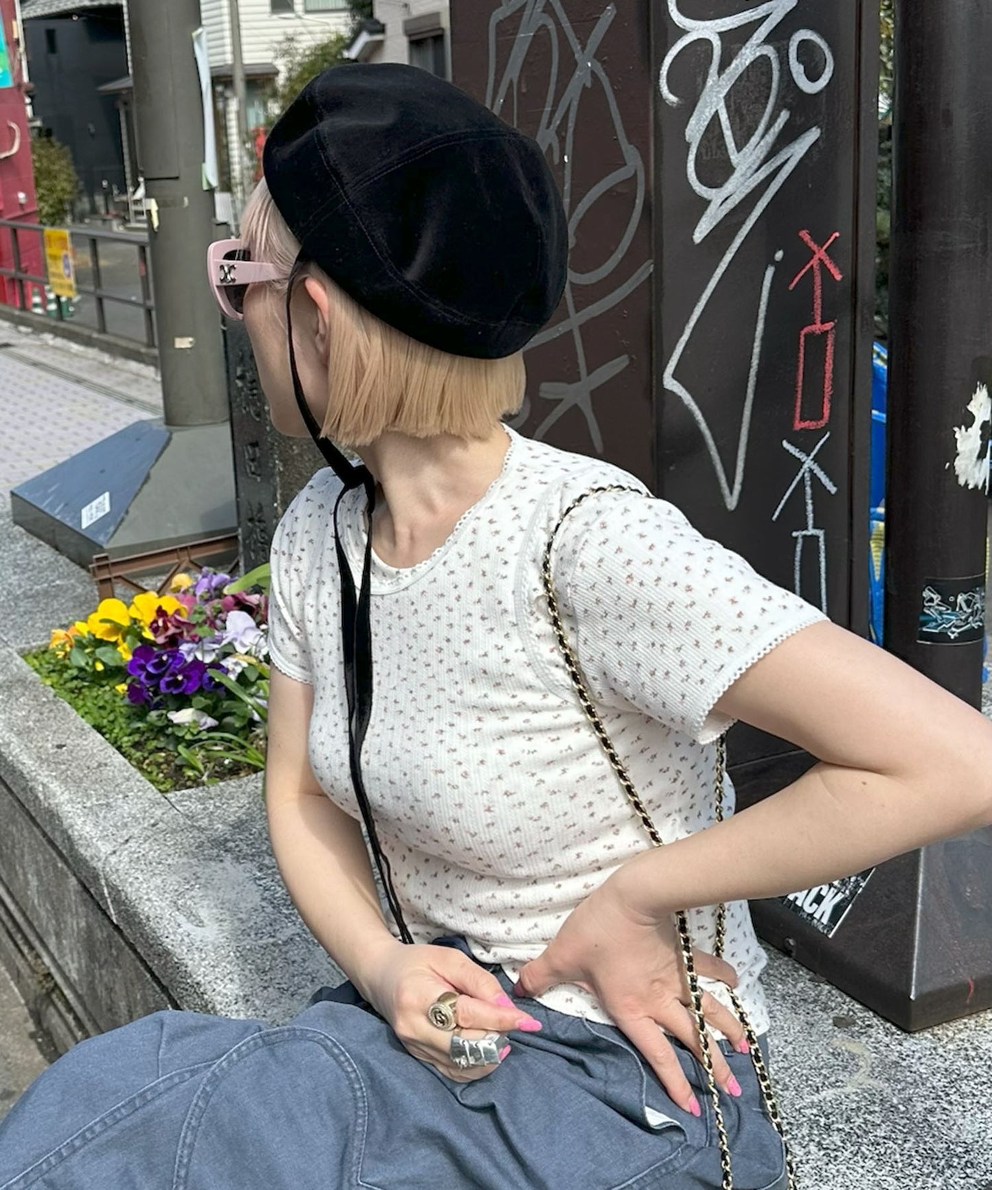 パターンメッシュ小花柄２枚セットトップス【オフホワイト】
