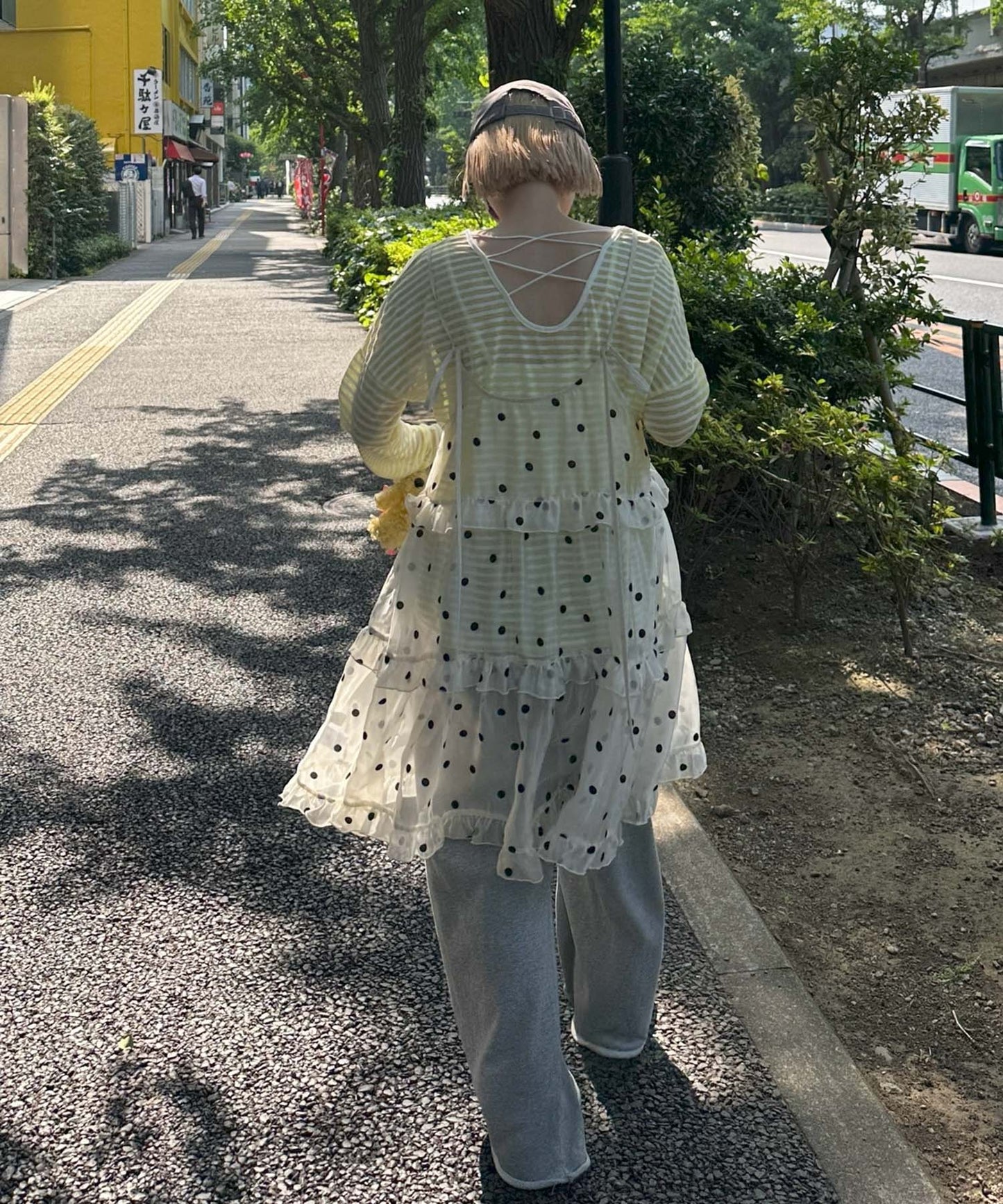 バックレースアップシアーＴ【イエロー】