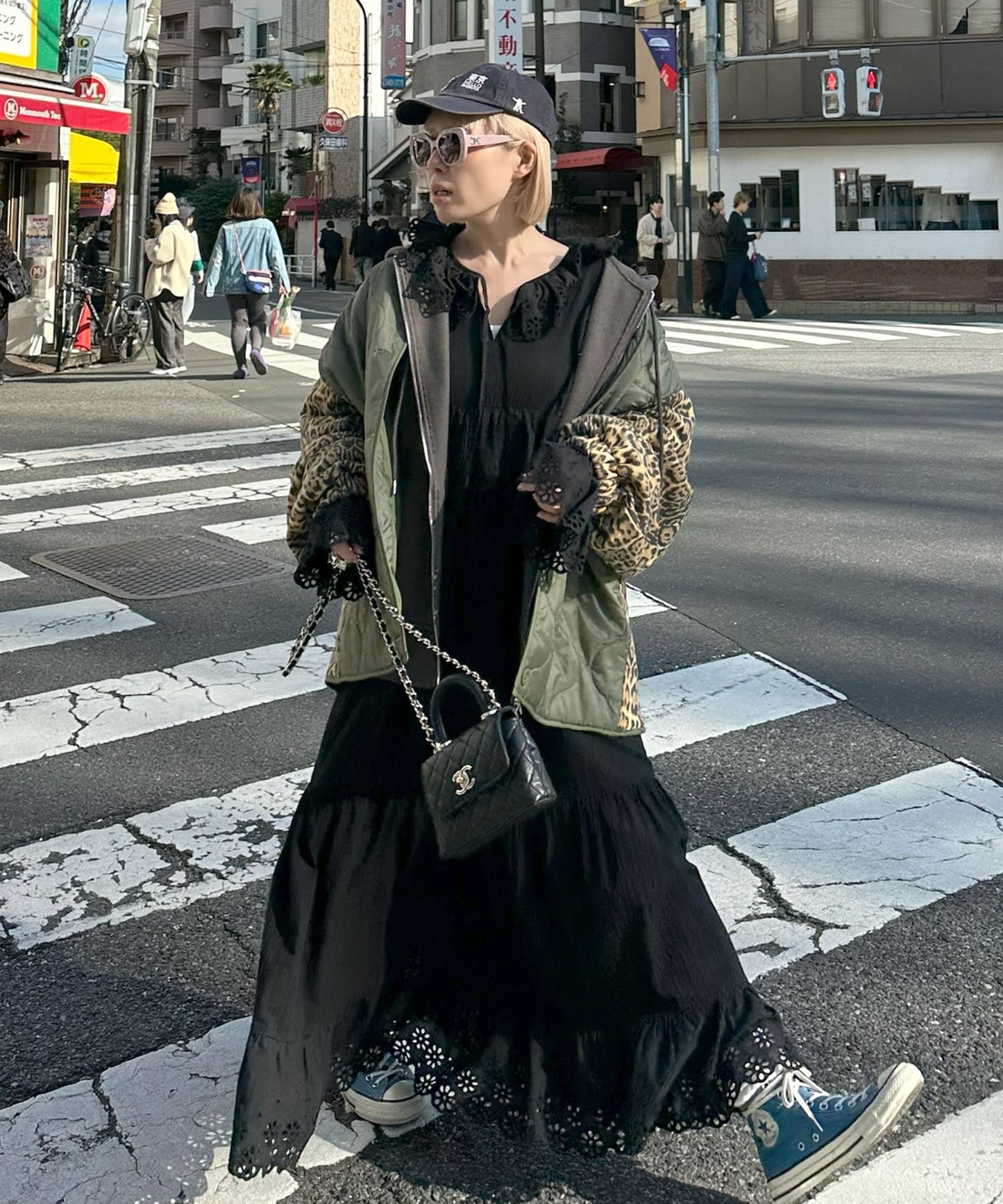 レースどっさりワンピ【ブラック】