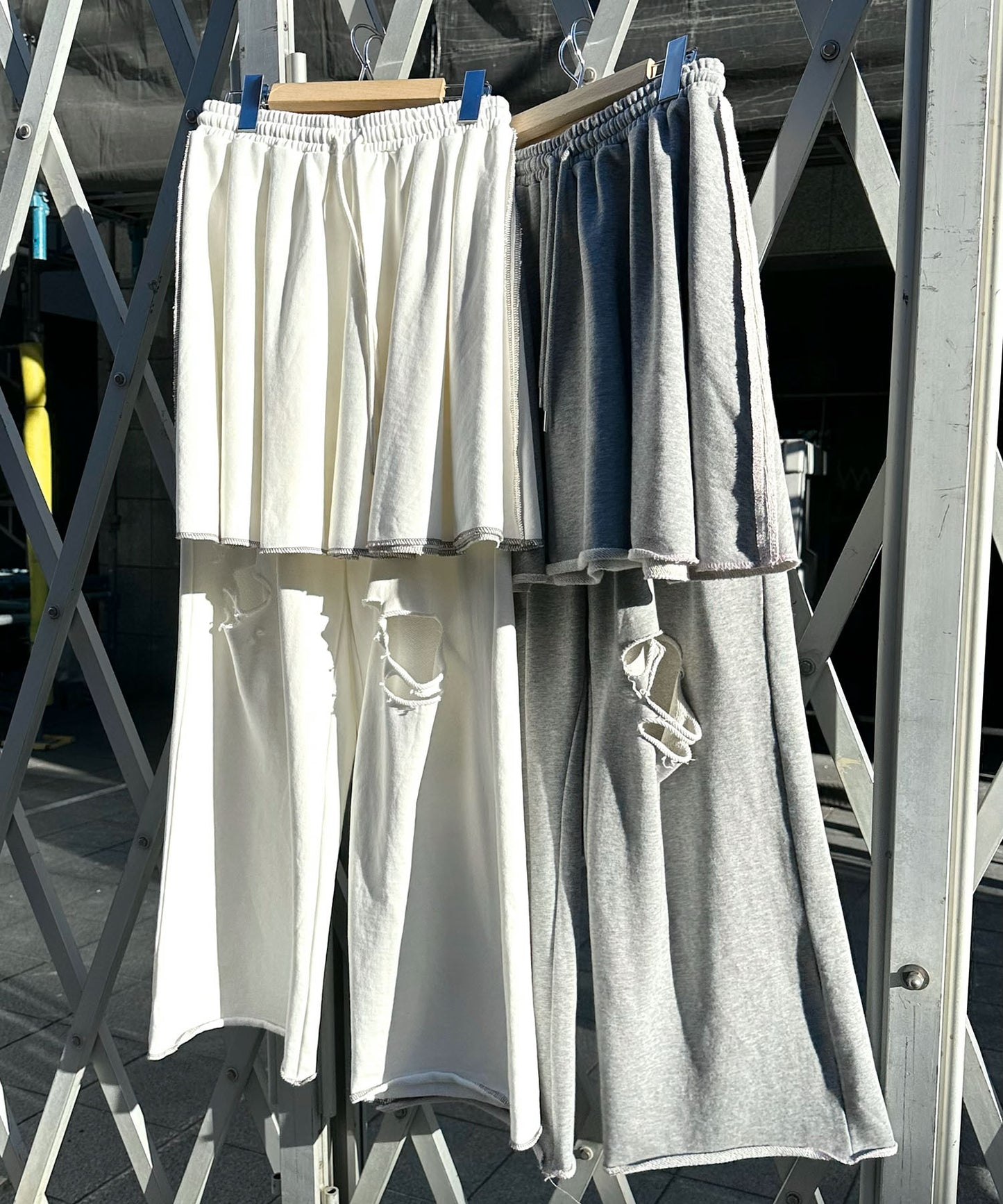 ダメージスウェパンとフレアスカートのセット【オフホワイト】