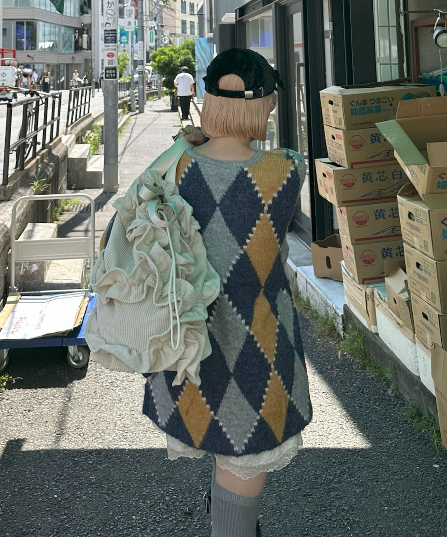 アーガイル柄のふさふさBIGカーデ【ブルー】