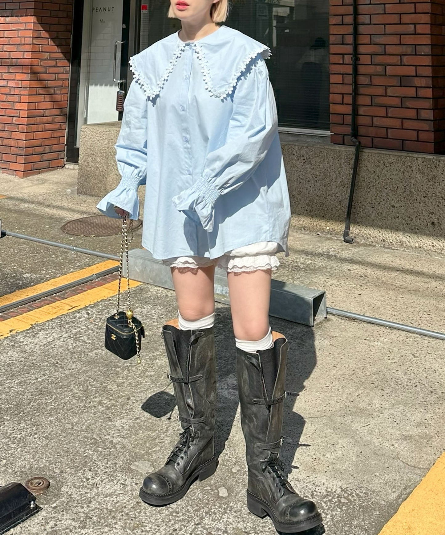 お花モチーフBig衿ブラウス【サックスブルー】