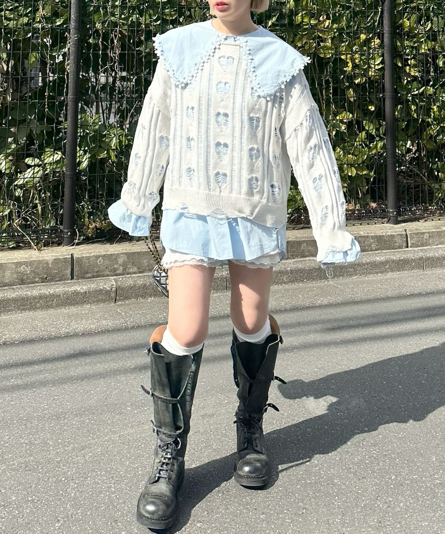 お花モチーフBig衿ブラウス【サックスブルー】