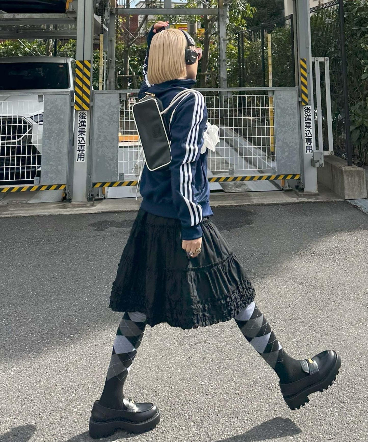 裾フリフリコットンスカート【ブラック】