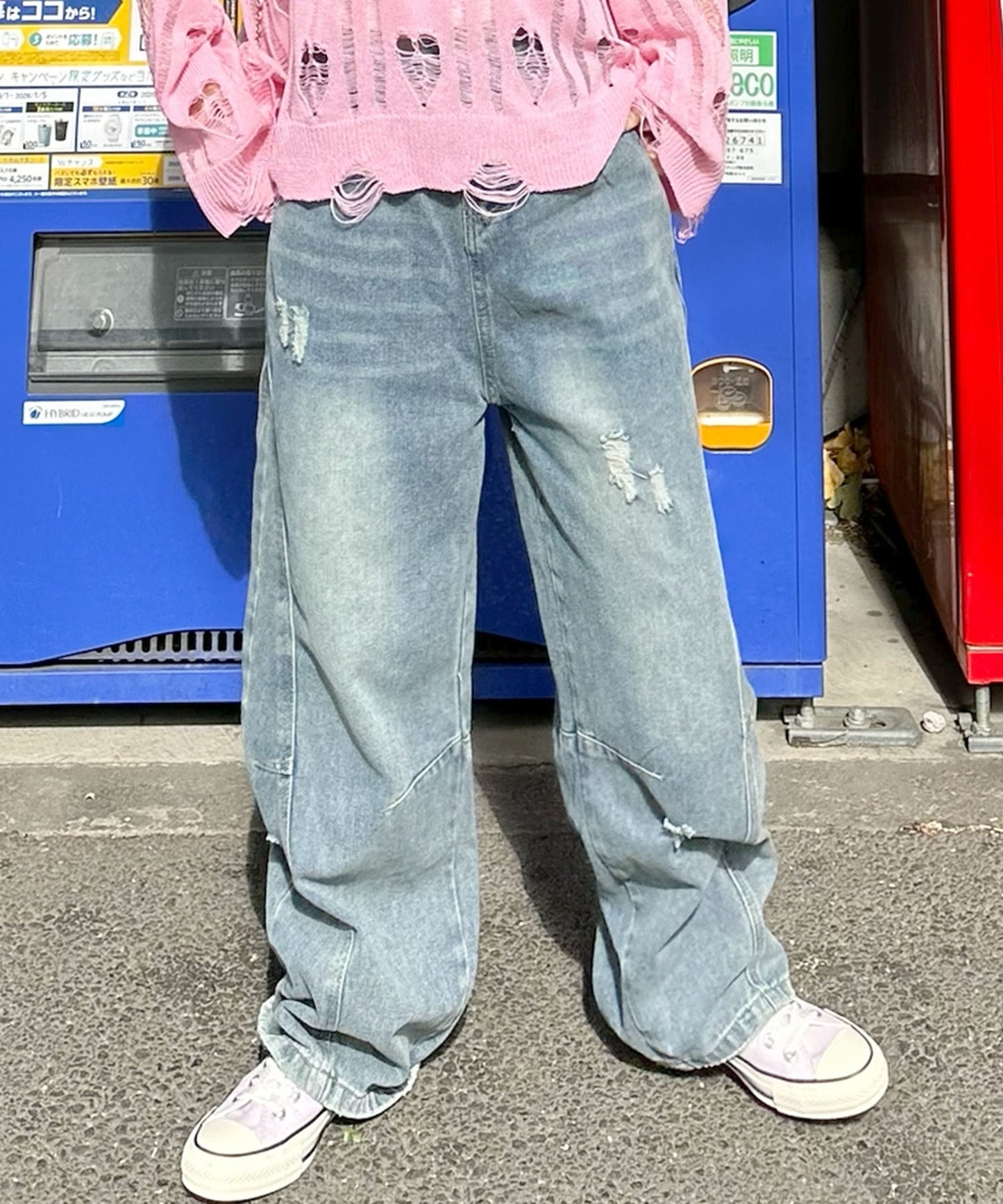 ちょっとだけダメージゆるデニムパンツ【サックスブルー】