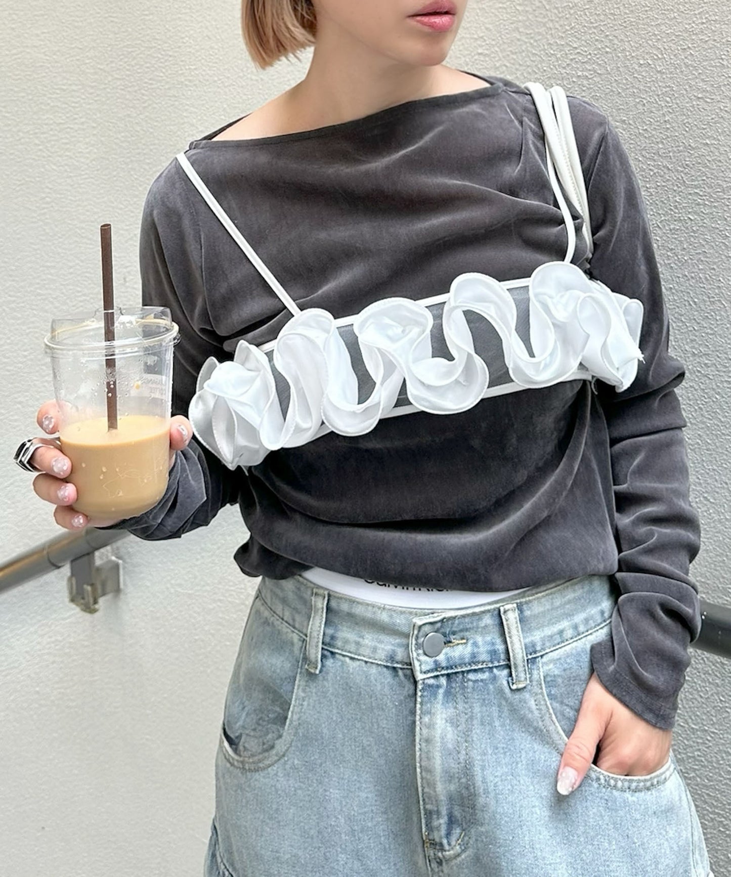 サテンのお花風ビスチェ【オフホワイト】