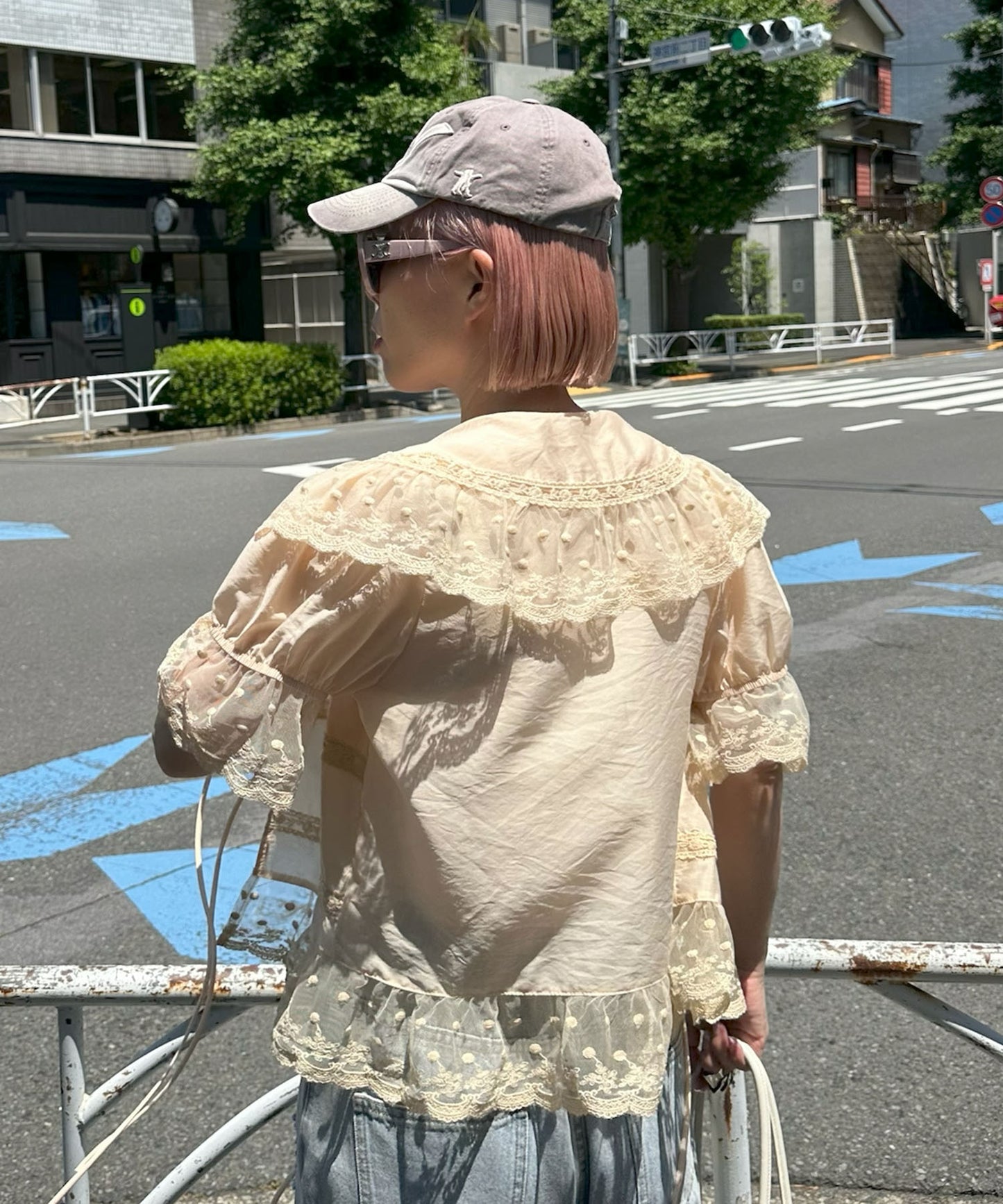 フリル＆レース半袖ブラウス【ベージュ】