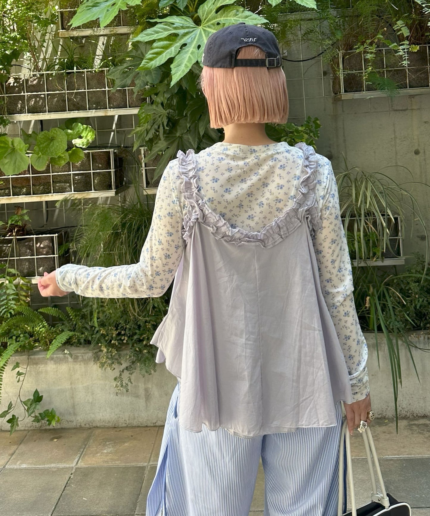 小花柄シアーインナー【サックスブルー】