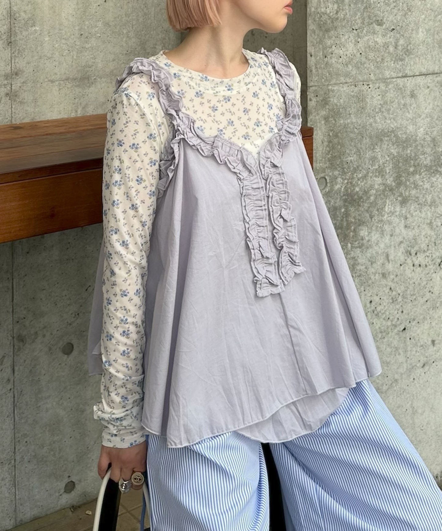 小花柄シアーインナー【サックスブルー】