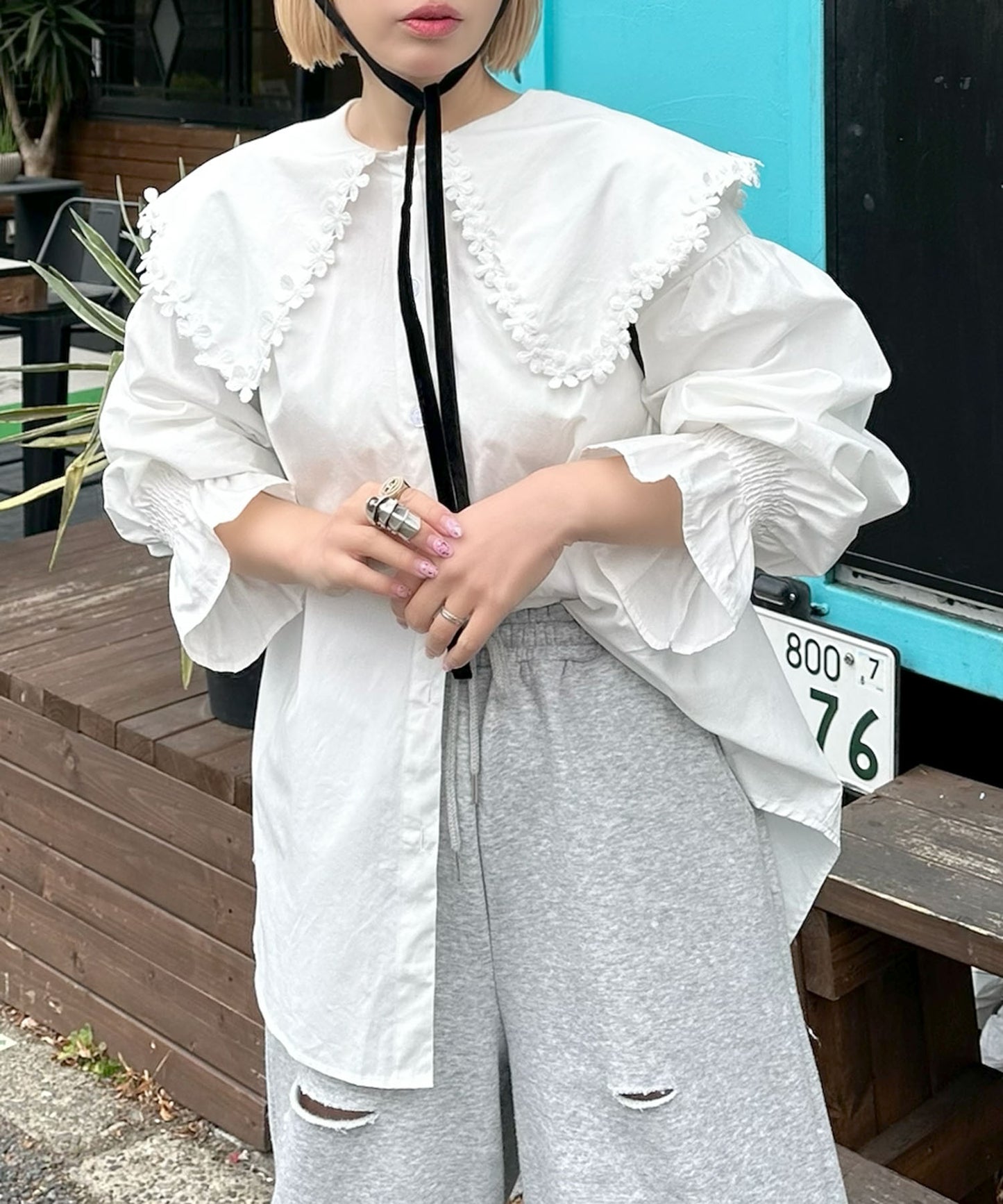 お花モチーフBig衿ブラウス【オフホワイト】