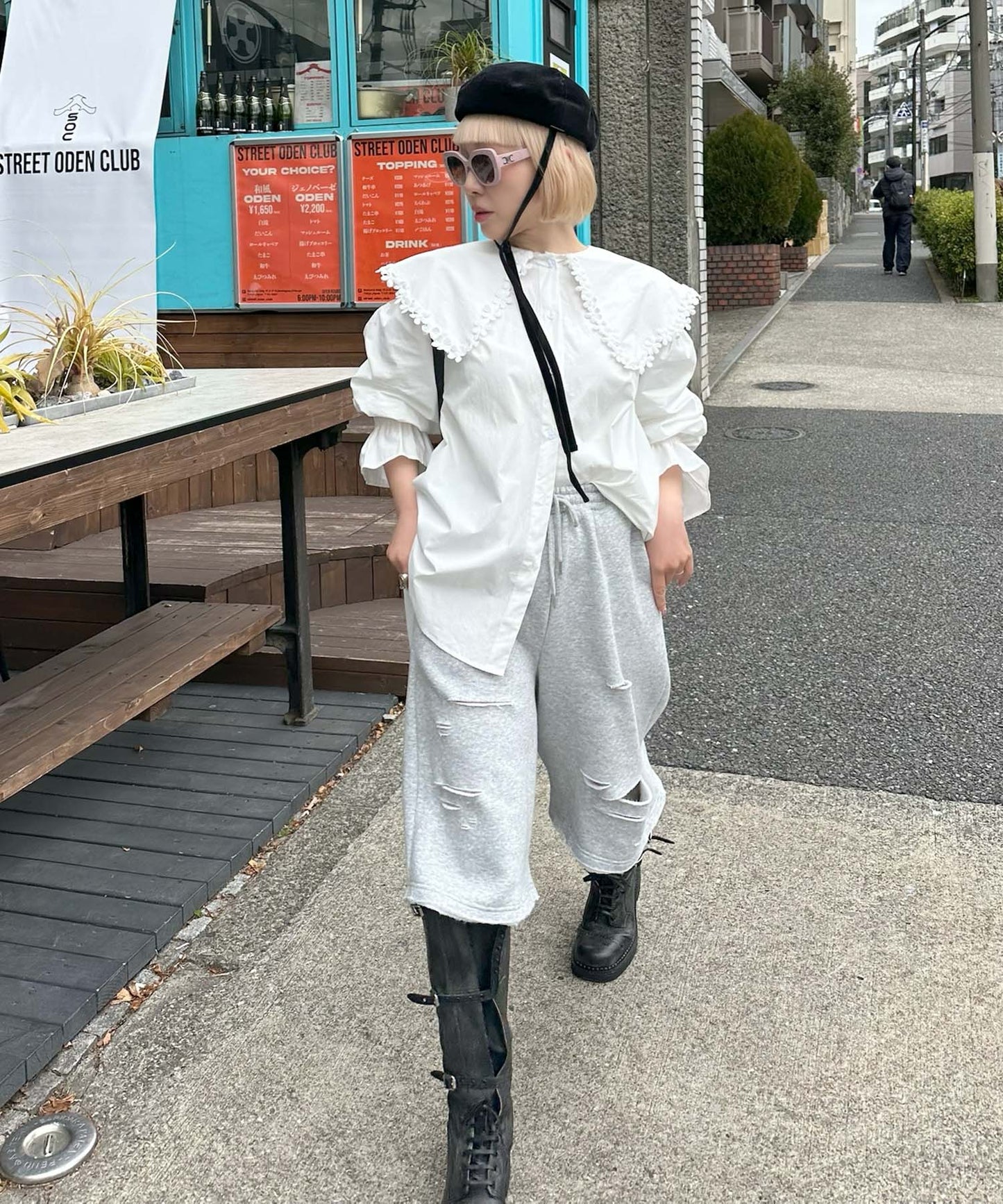 お花モチーフBig衿ブラウス【オフホワイト】