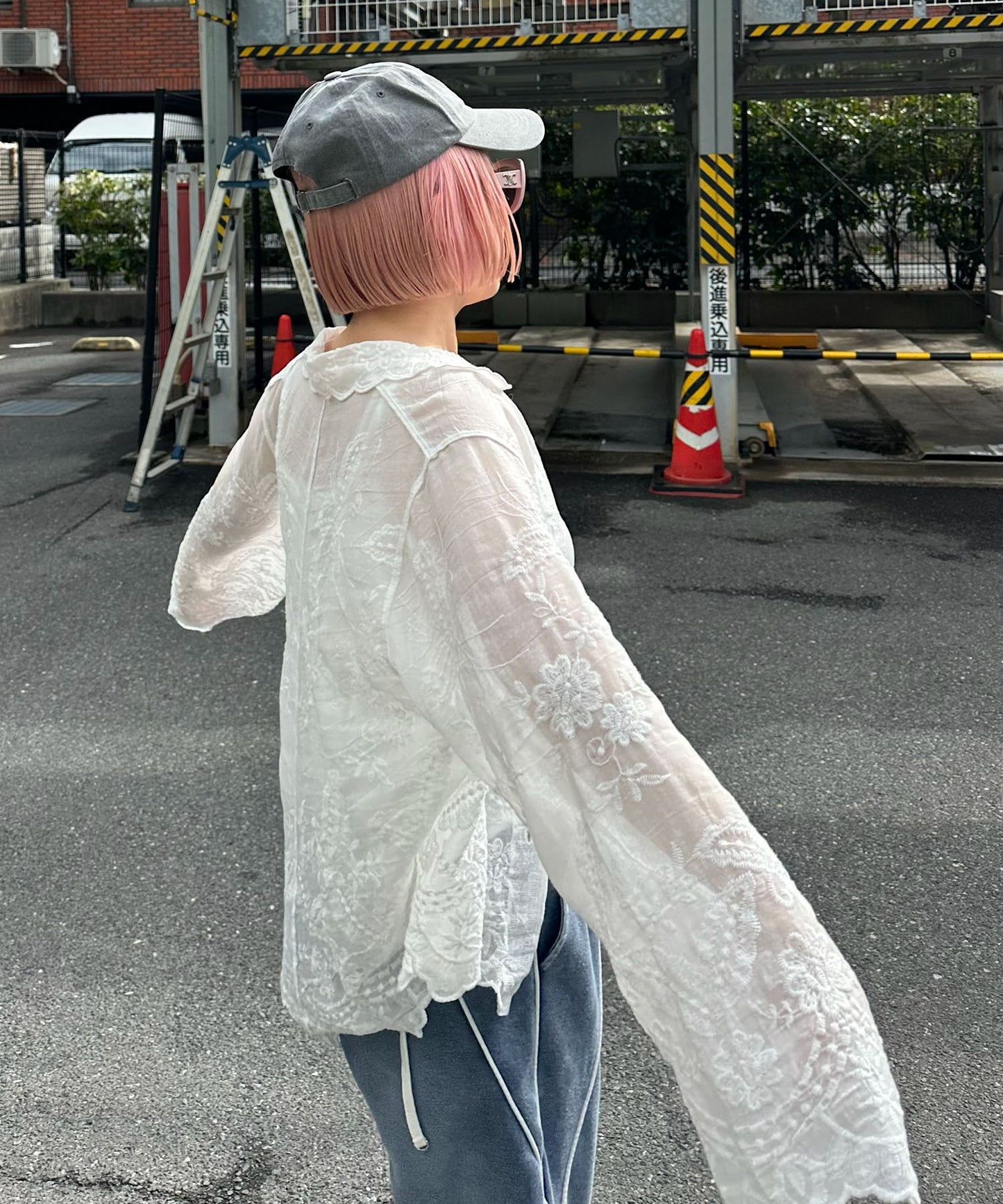 シアーフラワーBigシャツ【オフホワイト】