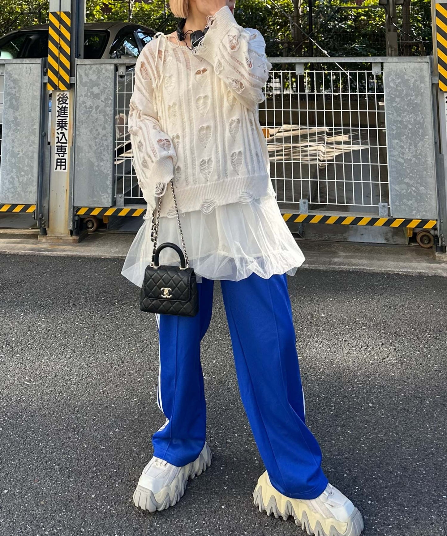 ハートダメージニットのnew【オフホワイト】