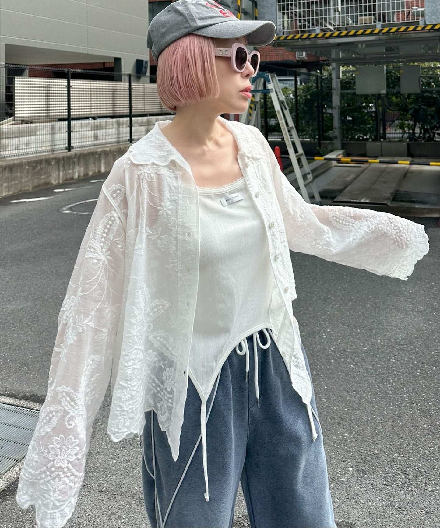 シアーフラワーBigシャツ【オフホワイト】