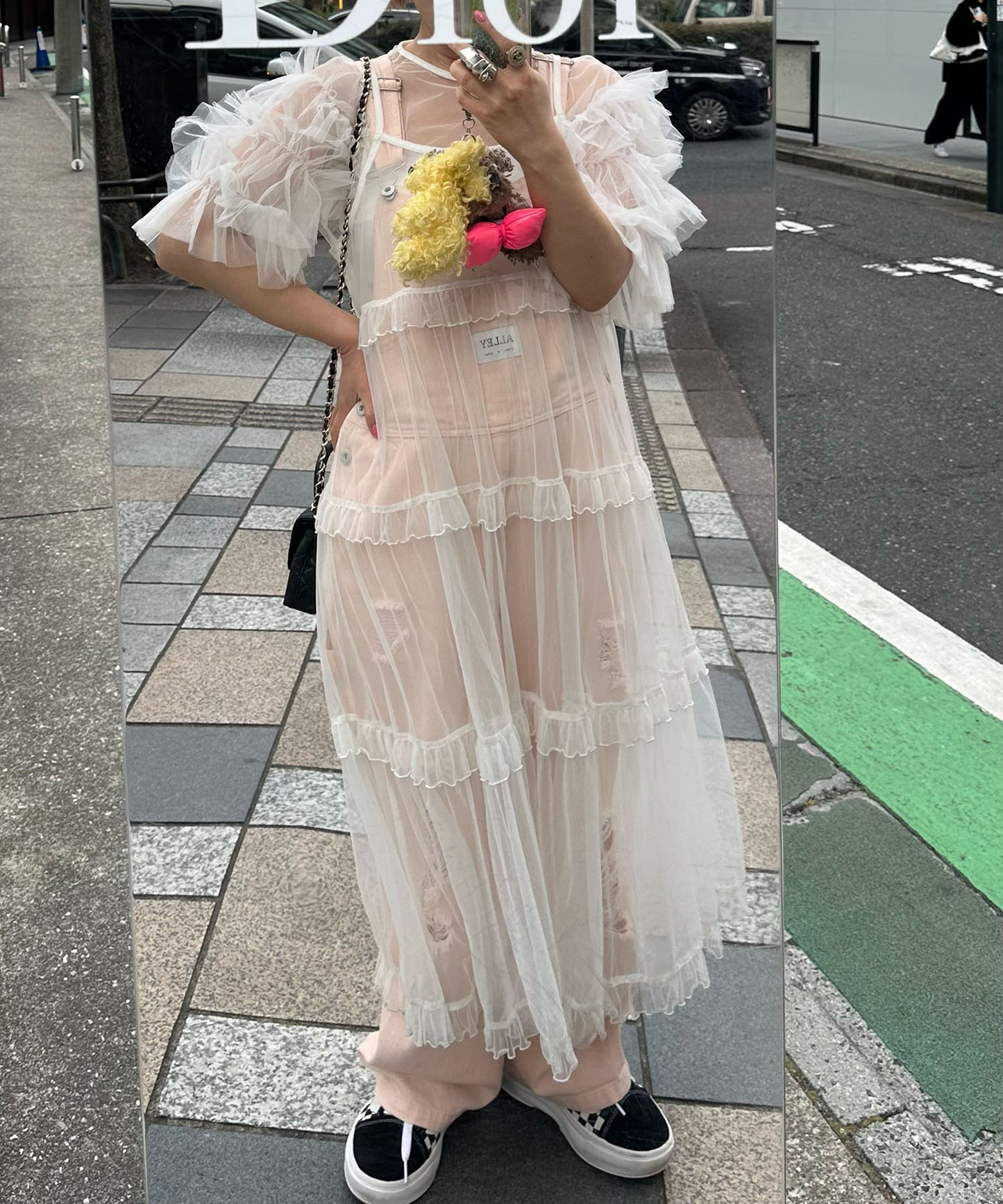 袖フリフリフラメンコシアーブラウス【オフホワイト】