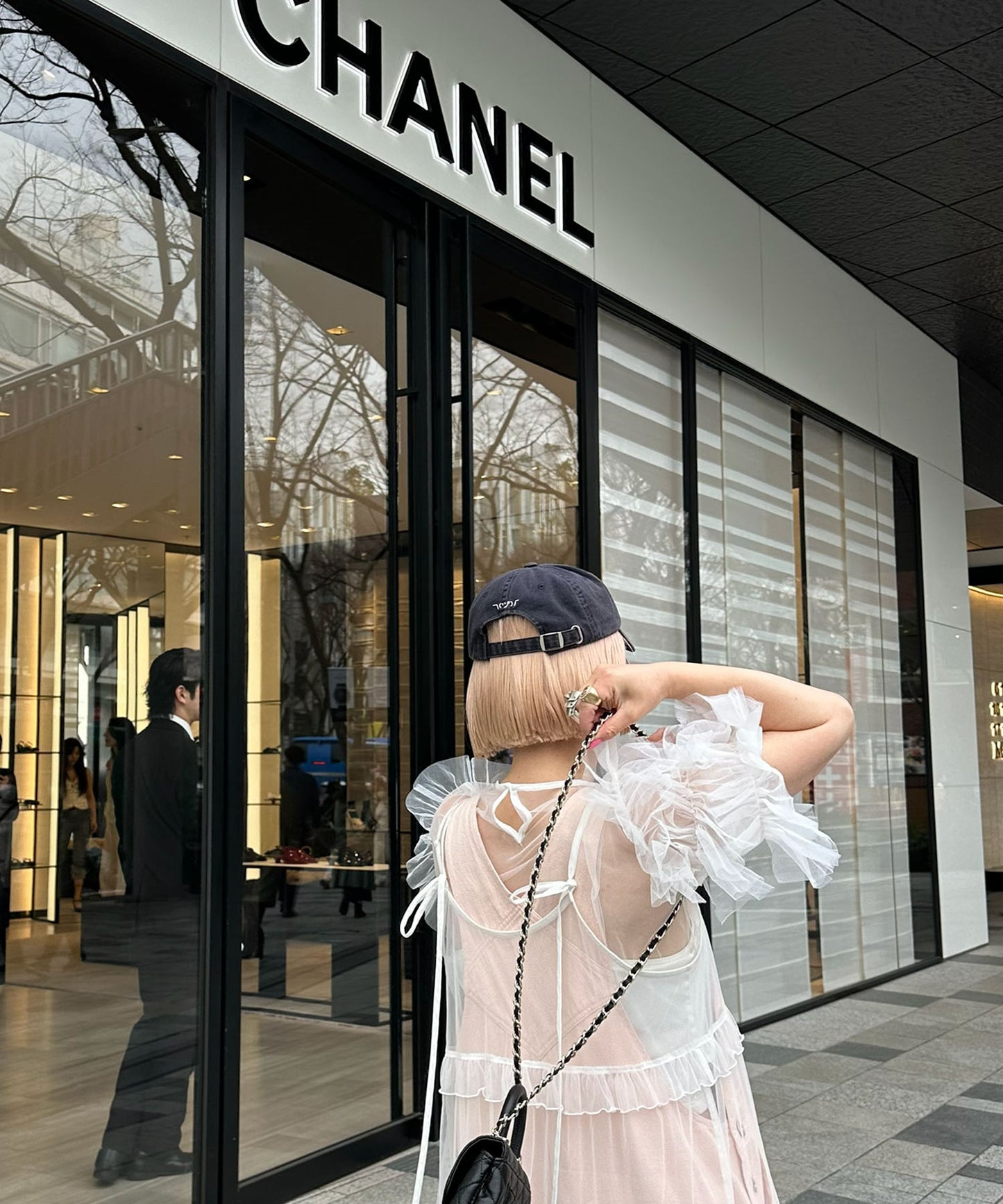 袖フリフリフラメンコシアーブラウス【オフホワイト】