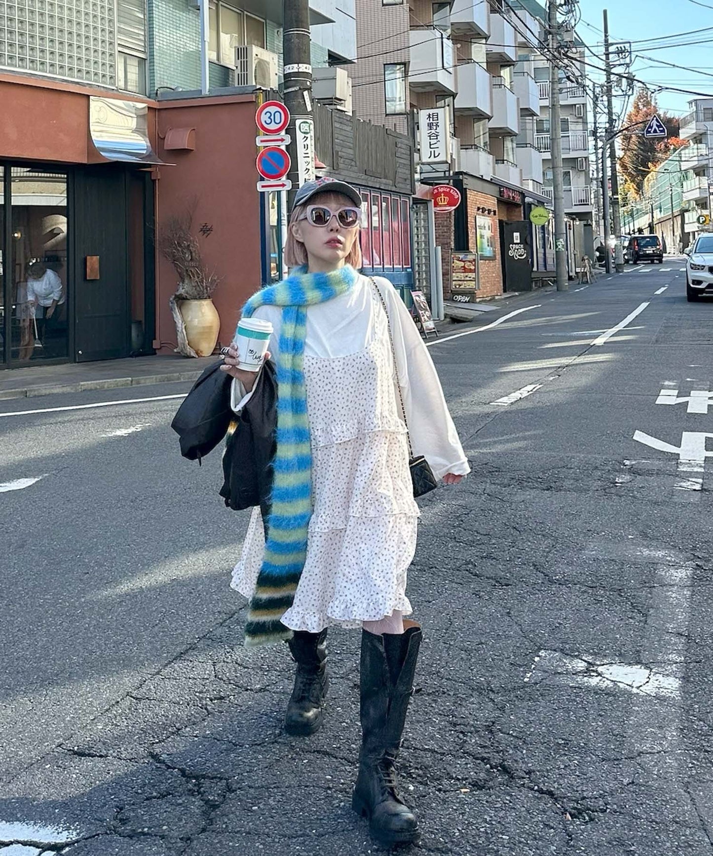 フリルティアードキャミワンピミニ【オフホワイト】