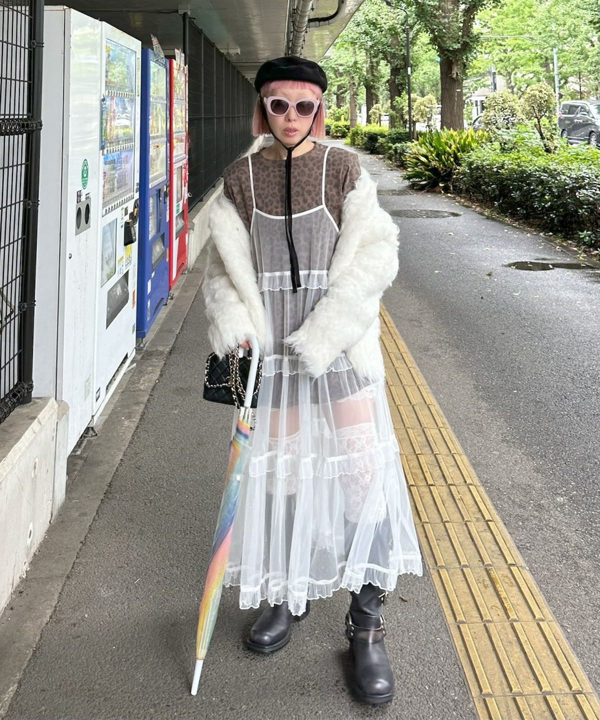 レオパード柄肩パッド付きBIGロンT【ブラウン】