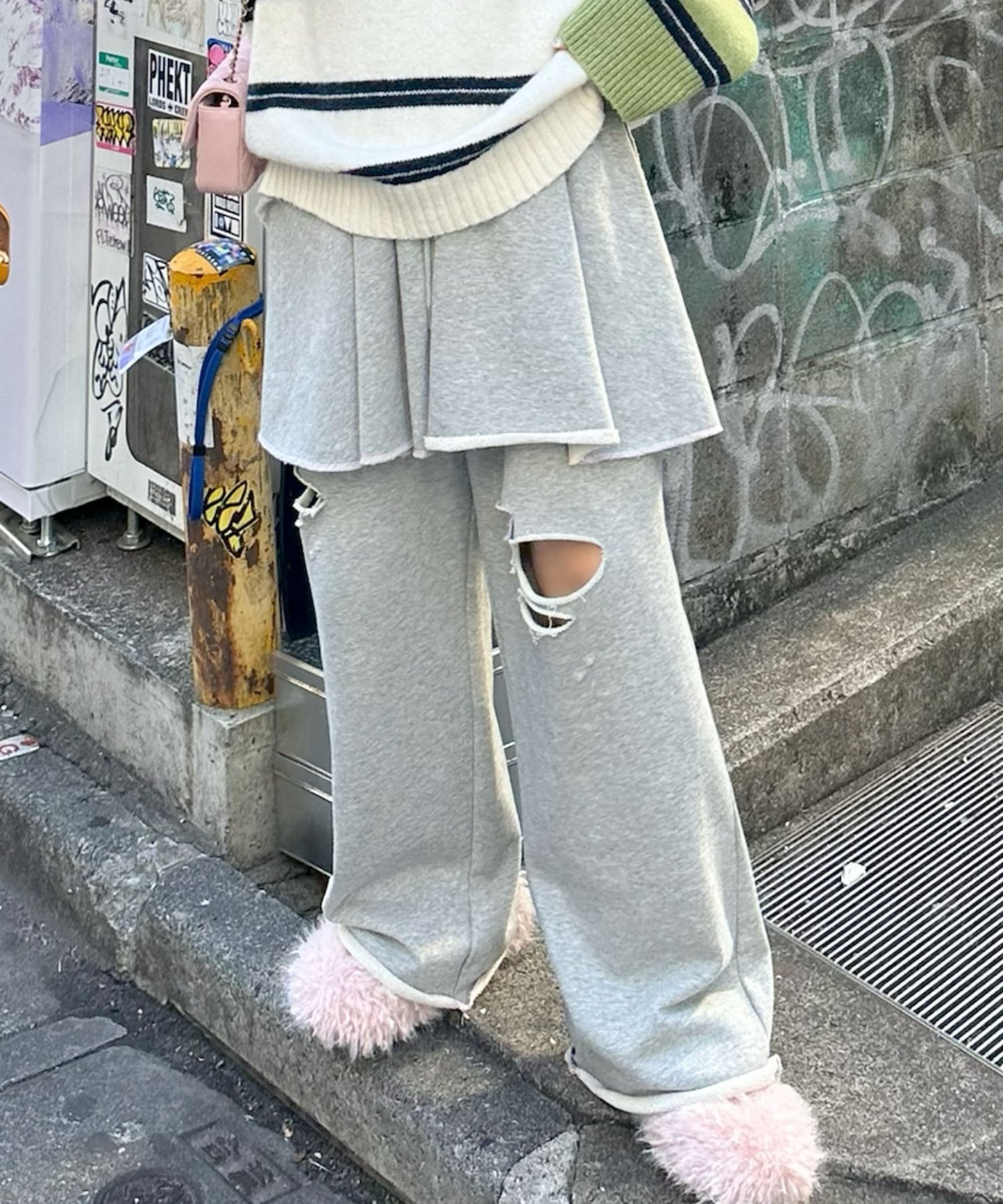 ダメージスウェパンとフレアスカートのセット【グレー】