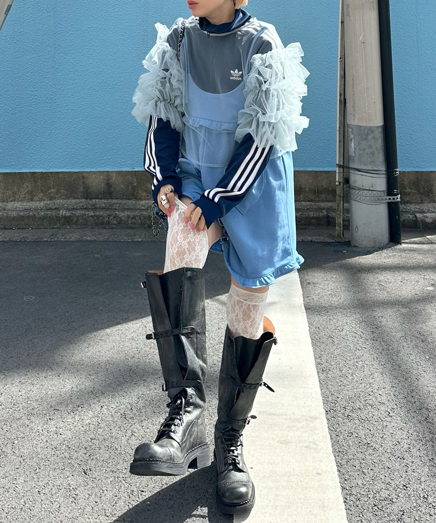 袖フリフリフラメンコシアーブラウス【サックスブルー】