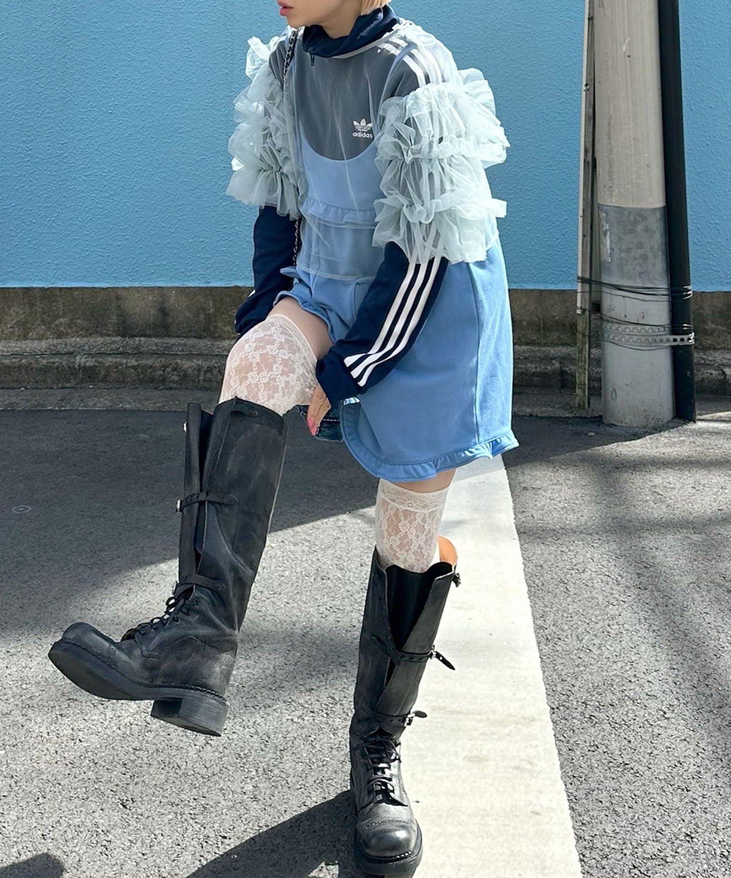 袖フリフリフラメンコシアーブラウス【サックスブルー】