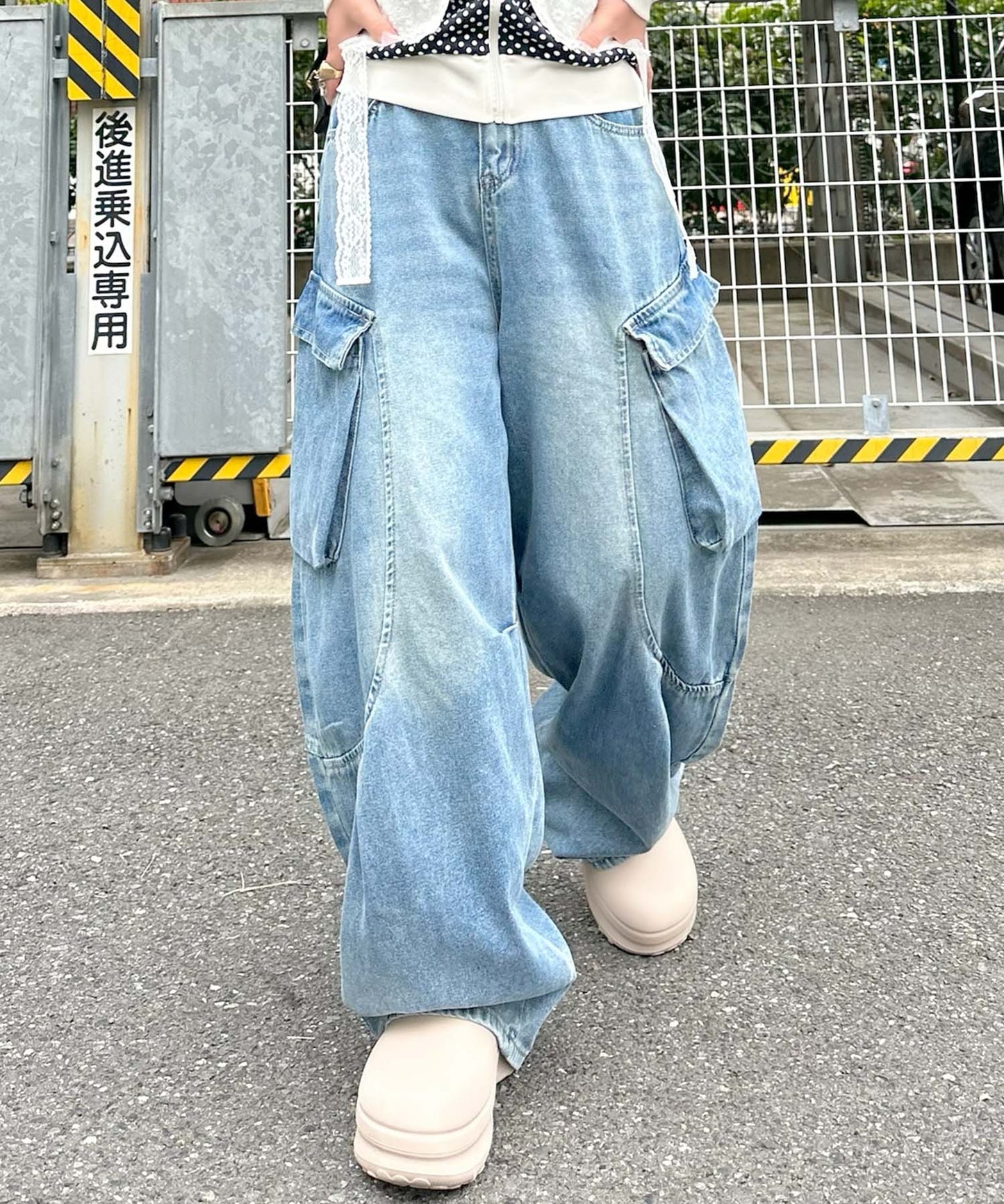 BIGポケカーブデニムパンツ【ブルー】