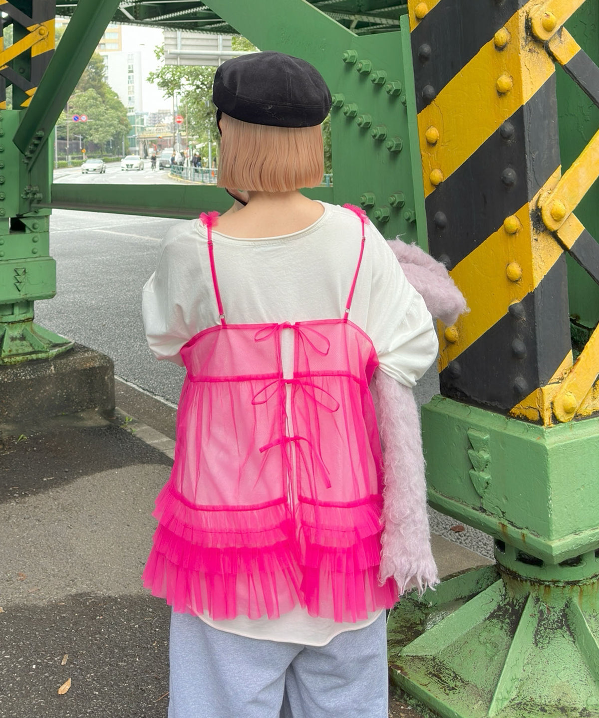 レイヤードが楽しいフリフリチュールキャミ【ピンク】