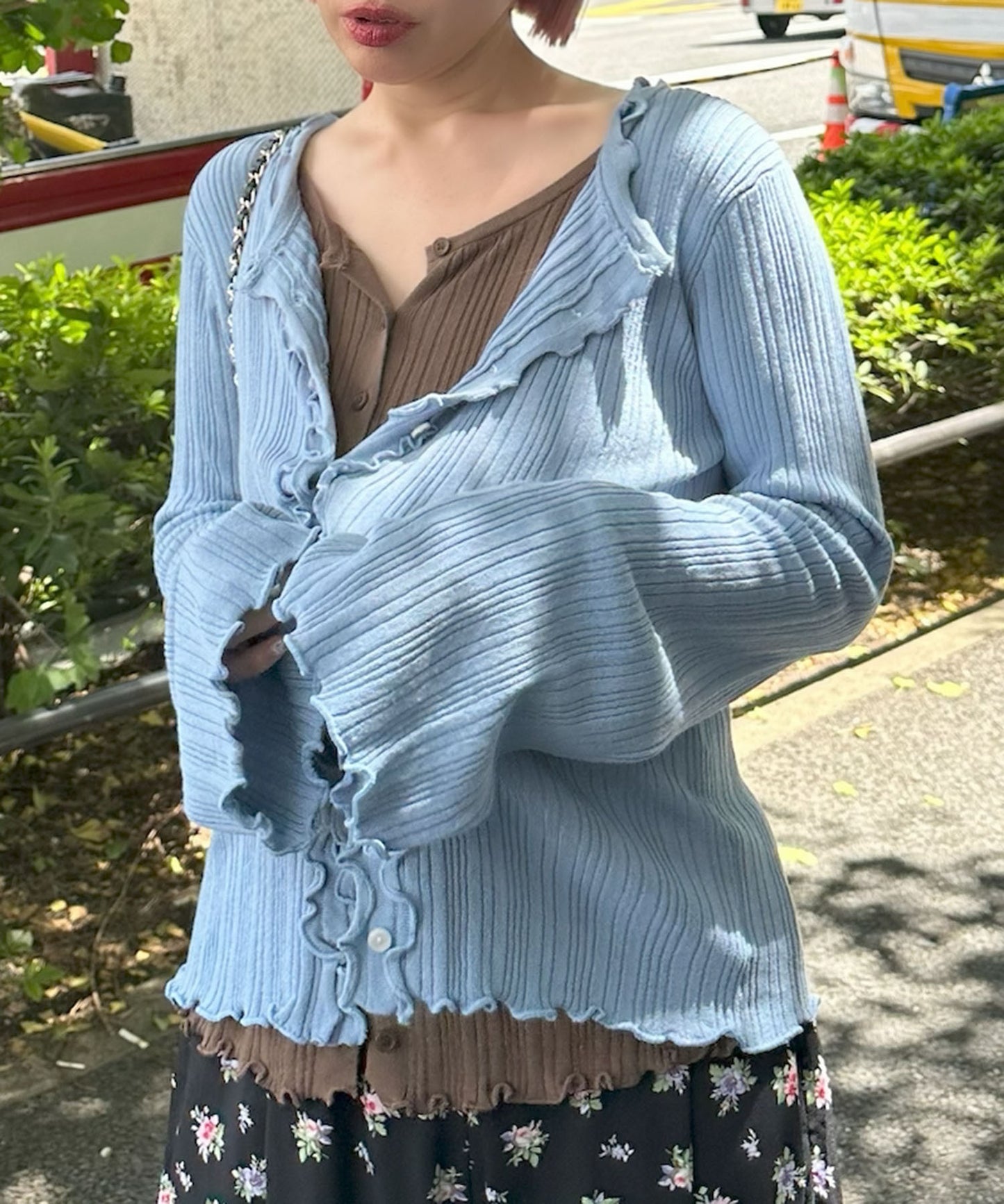 ふりふりいっぱいレイヤードしてる風カーデ【サックスブルー】
