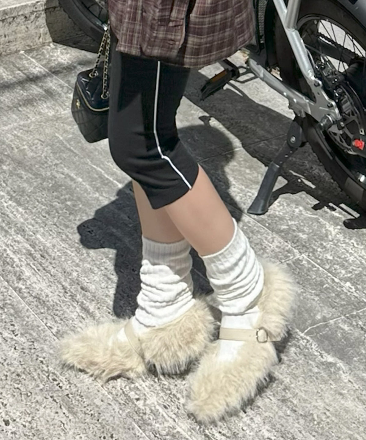 もさもさファーパンプス【オフホワイト】