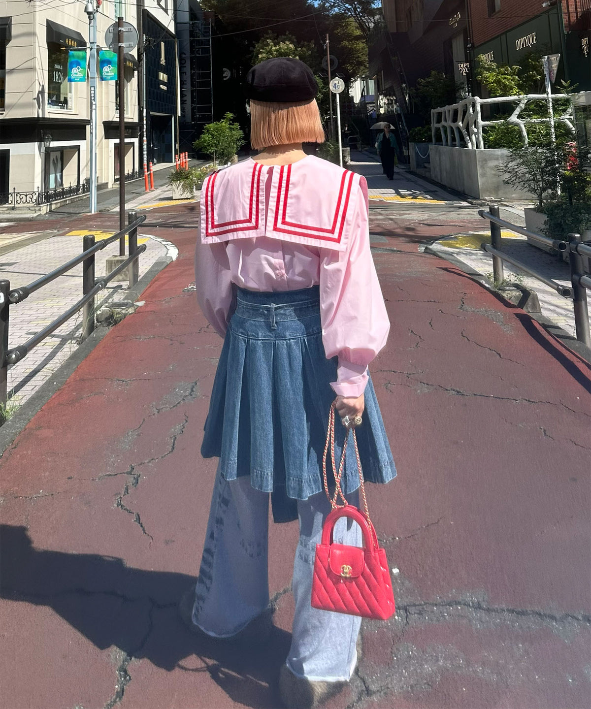 おっきいセーラー衿のライン入りブラウス【ピンク】