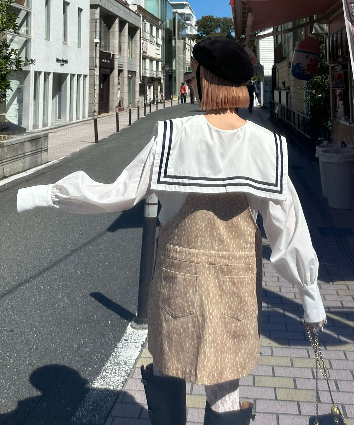 おっきいセーラー衿のライン入りブラウス【オフホワイト】