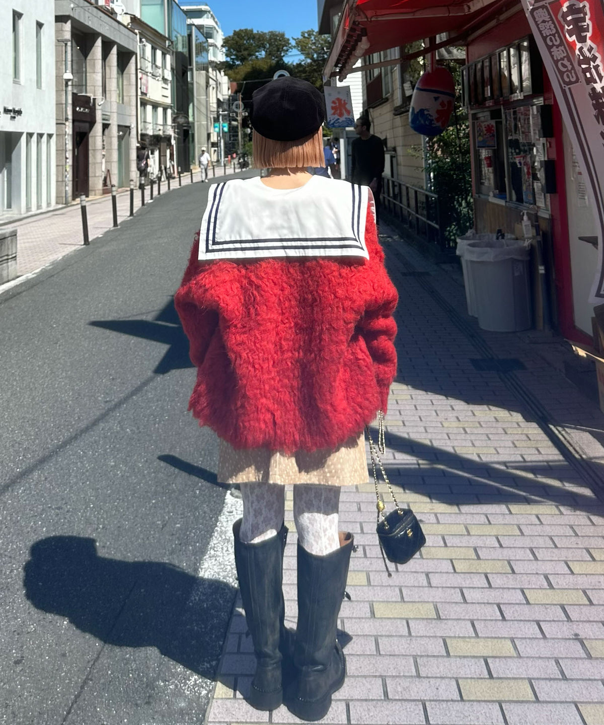 おっきいセーラー衿のライン入りブラウス【オフホワイト】