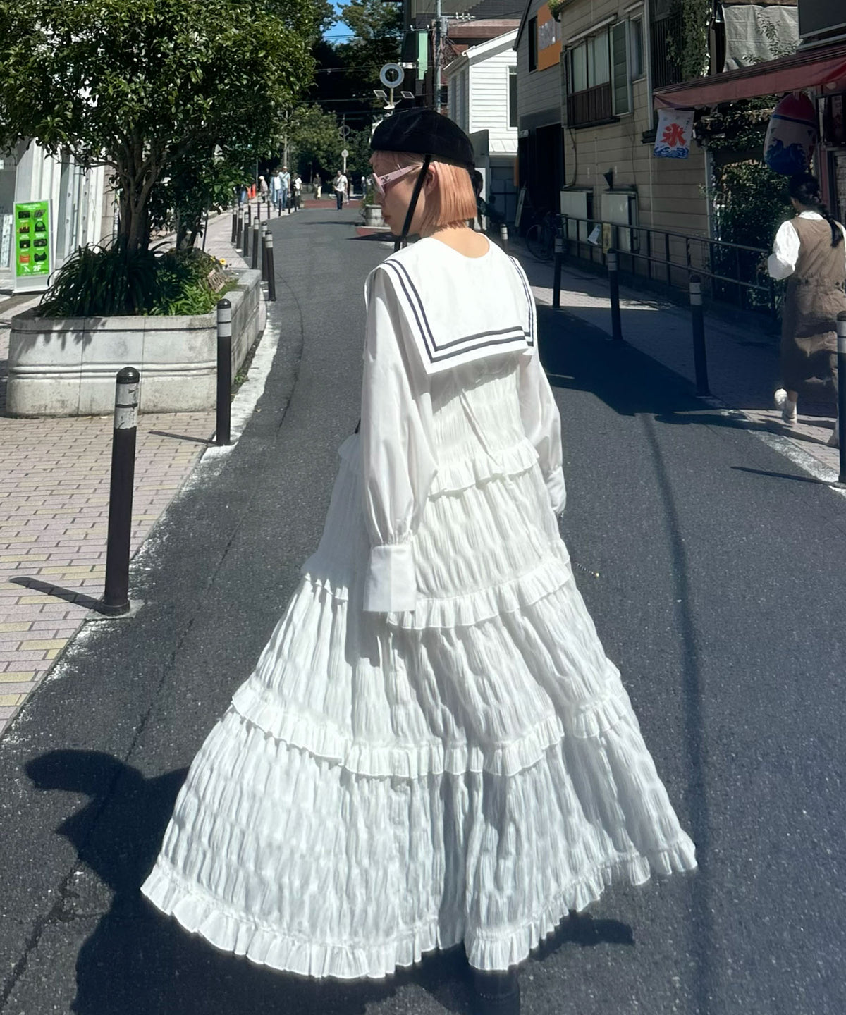 おっきいセーラー衿のライン入りブラウス【オフホワイト】