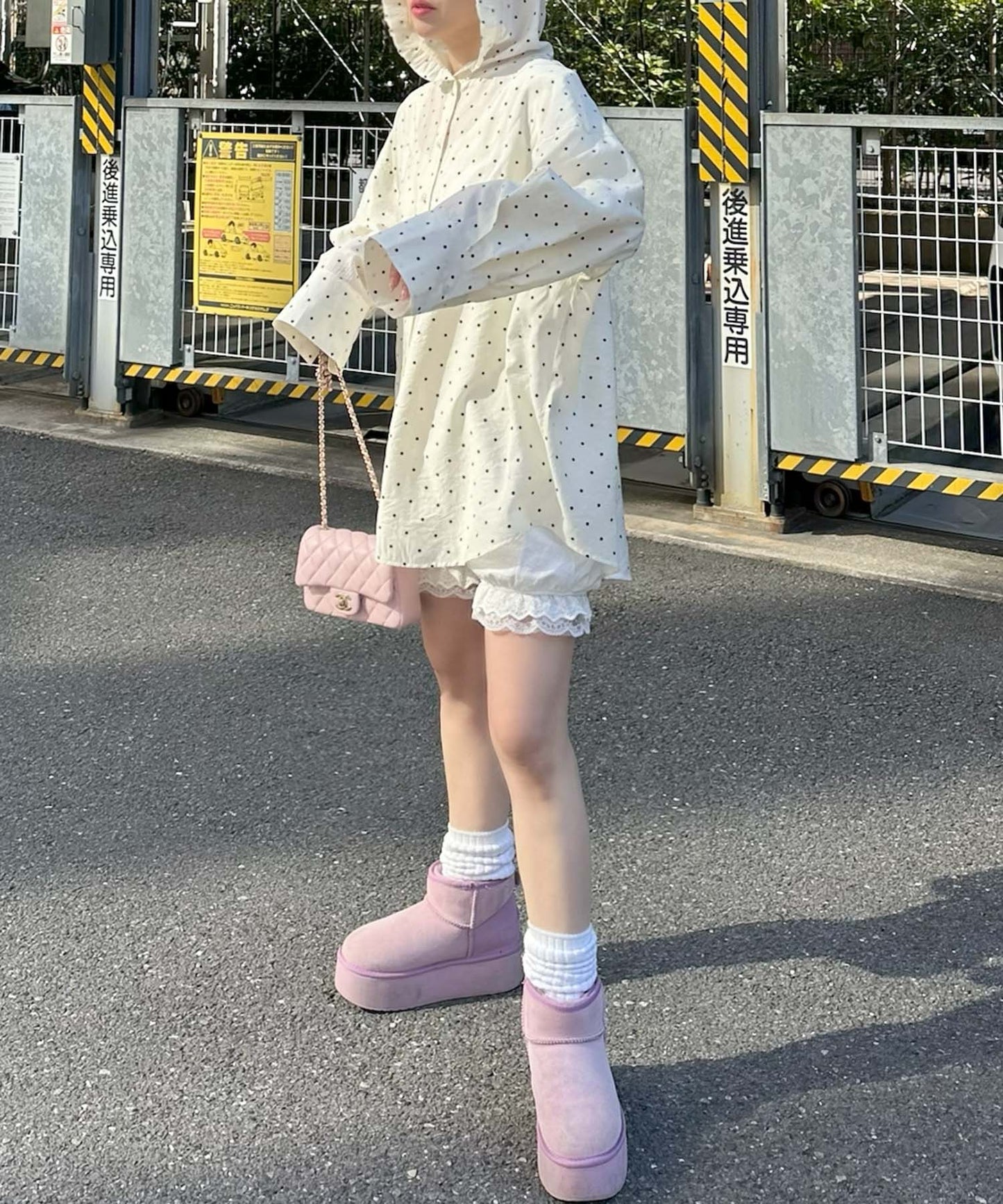 フリフリフードシャツ【ホワイト系】