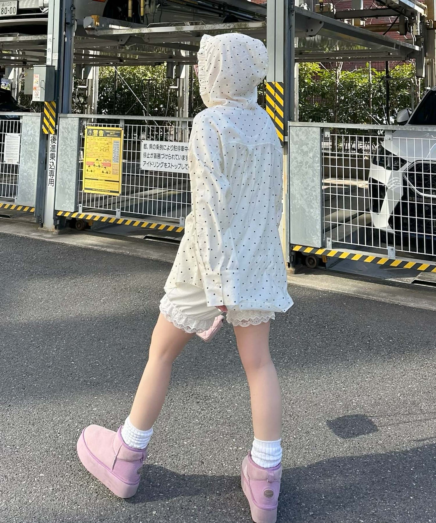 フリフリフードシャツ【ホワイト系】