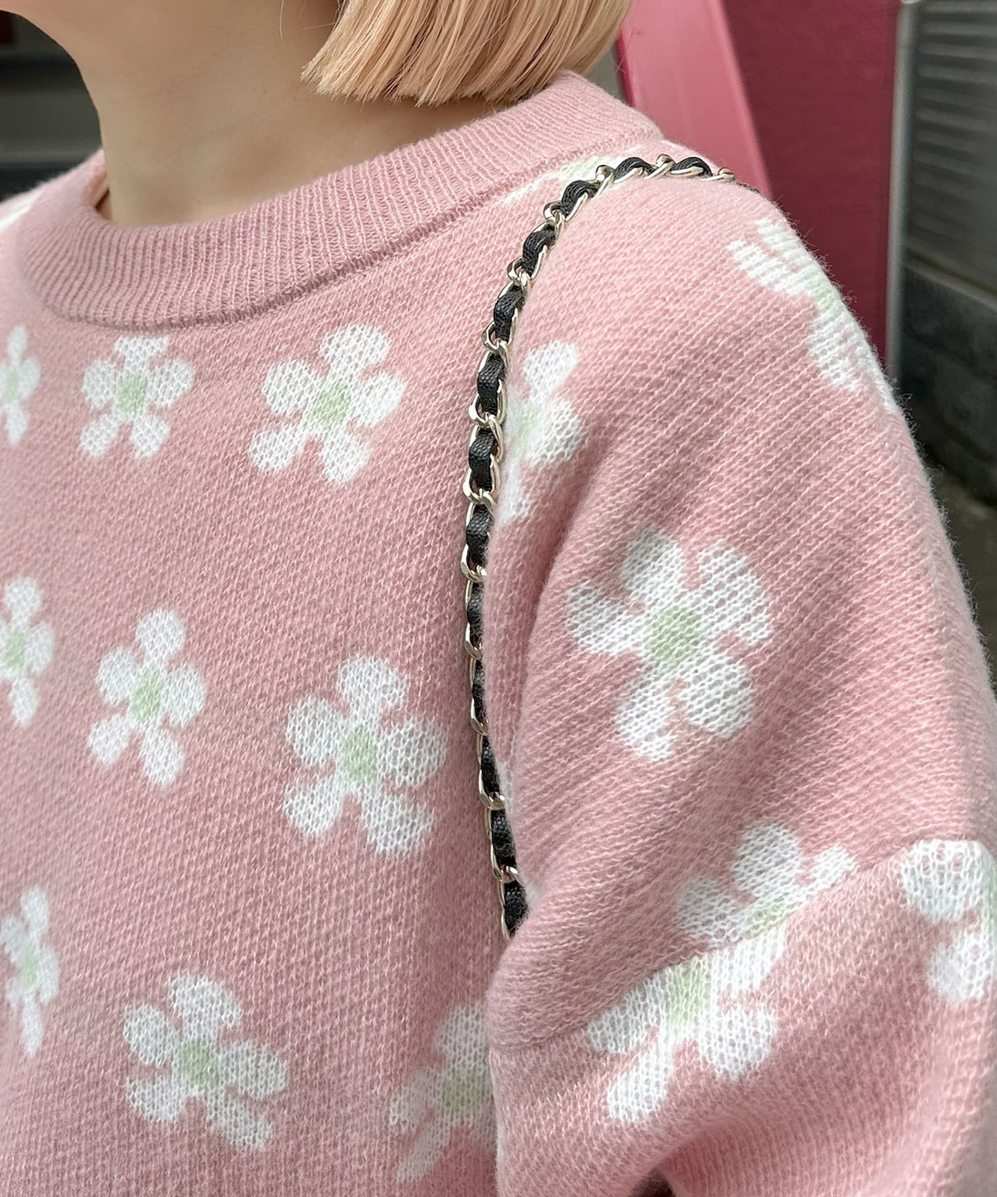 【セットアップで着られる】お花のニットトップス【ピンク】